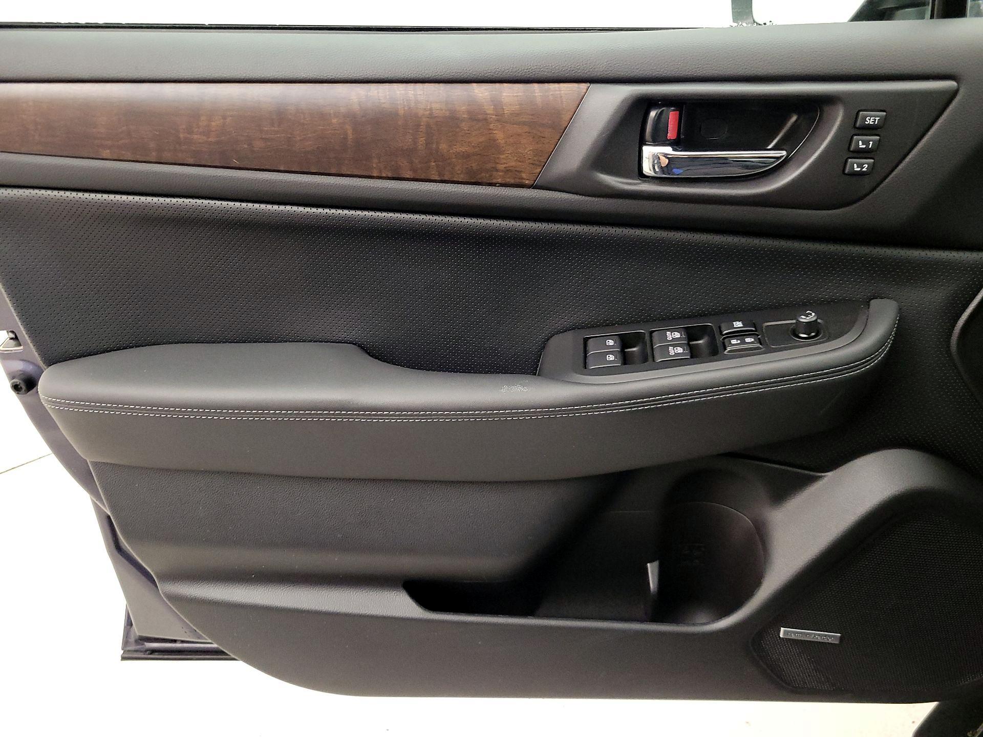 Thumbnail: 2016 Subaru Outback - 12