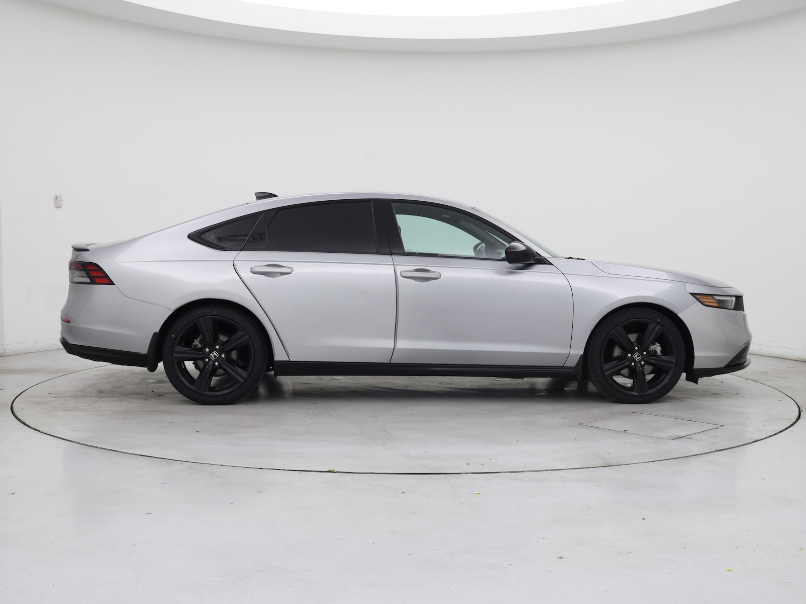 2023 Honda Accord Hybrid Sport-L - Photo 8
