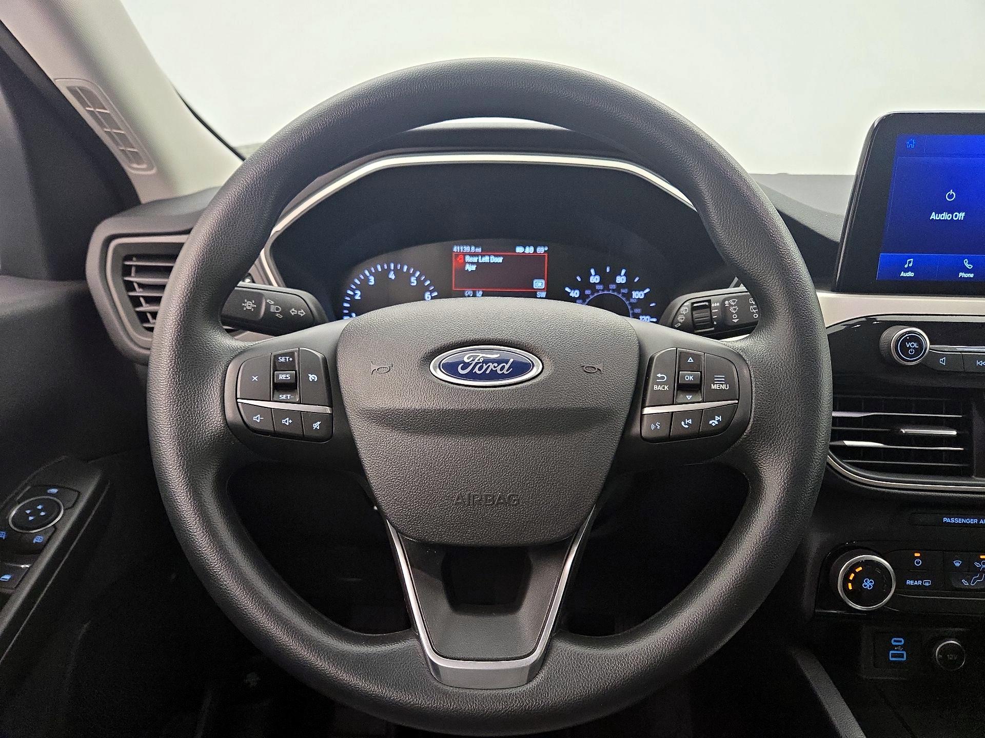 Thumbnail: 2021 Ford Escape - 10