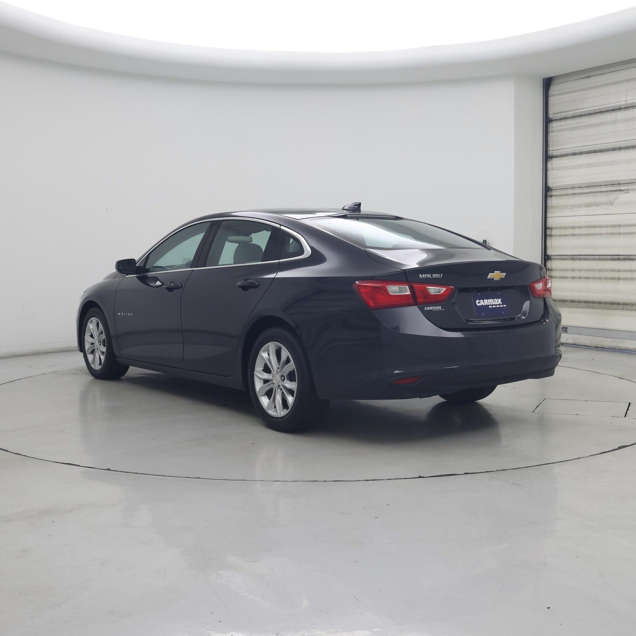 Thumbnail: 2023 Chevrolet Malibu - 2