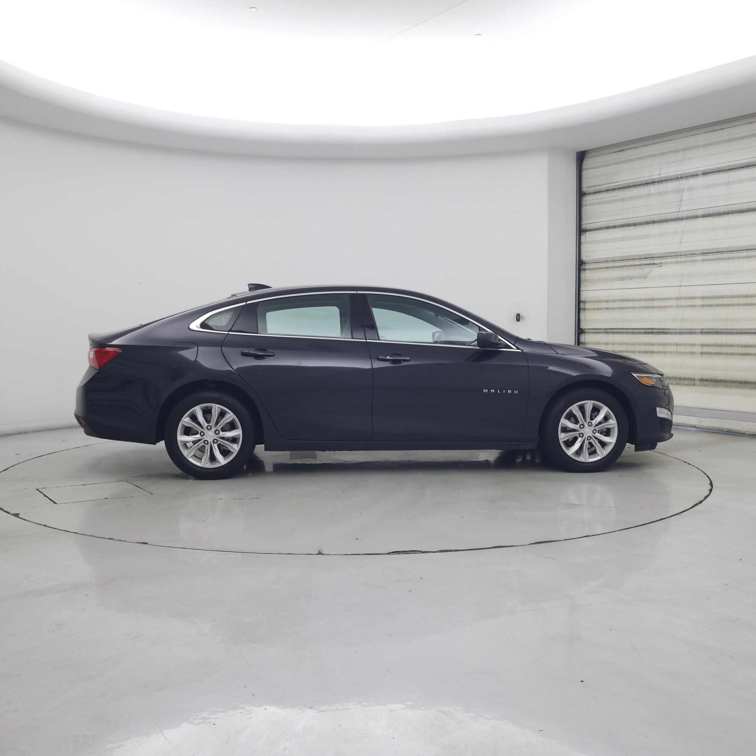 Thumbnail: 2023 Chevrolet Malibu - 7