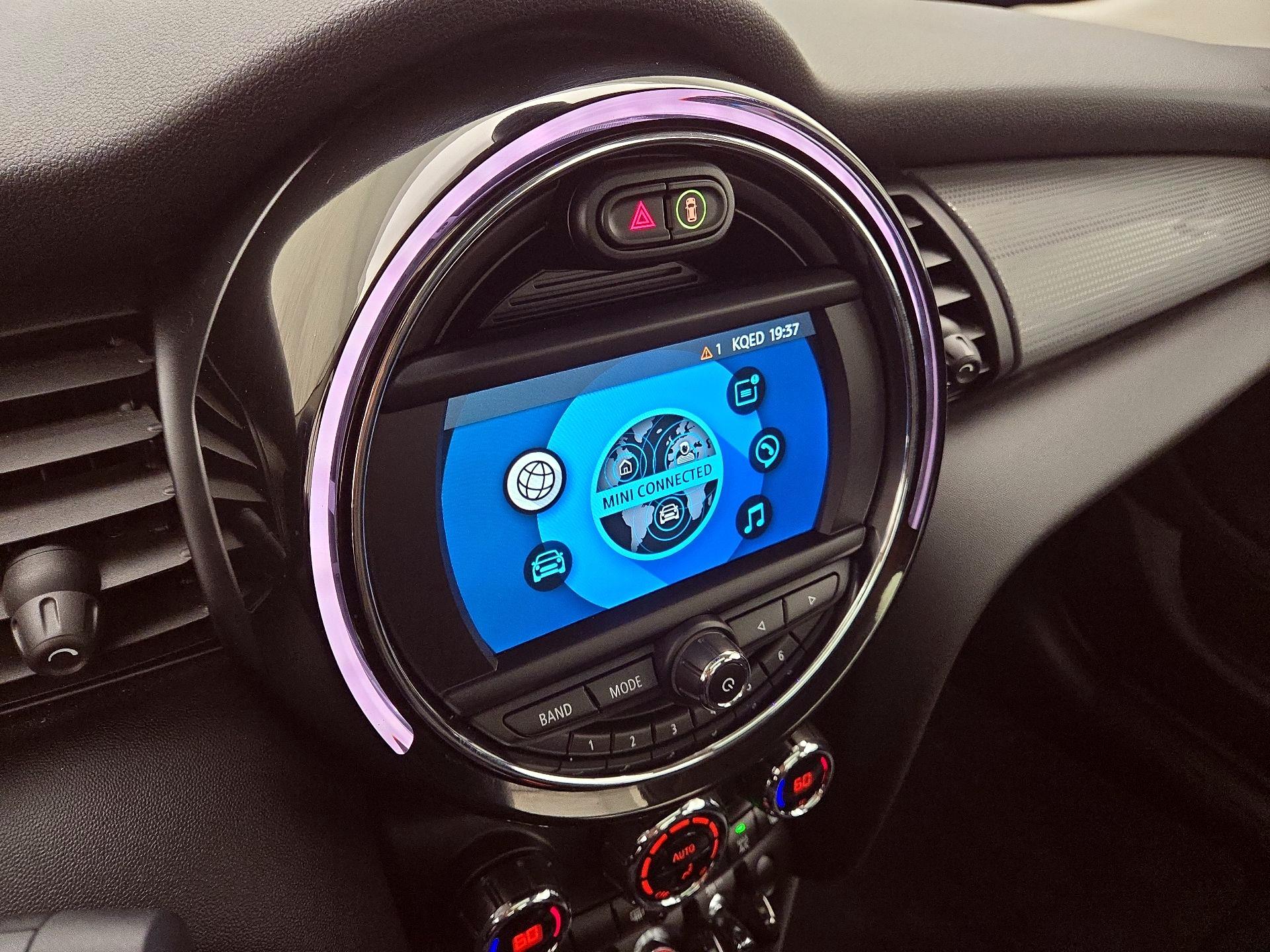 Thumbnail: 2020 MINI Cooper Hardtop - 15