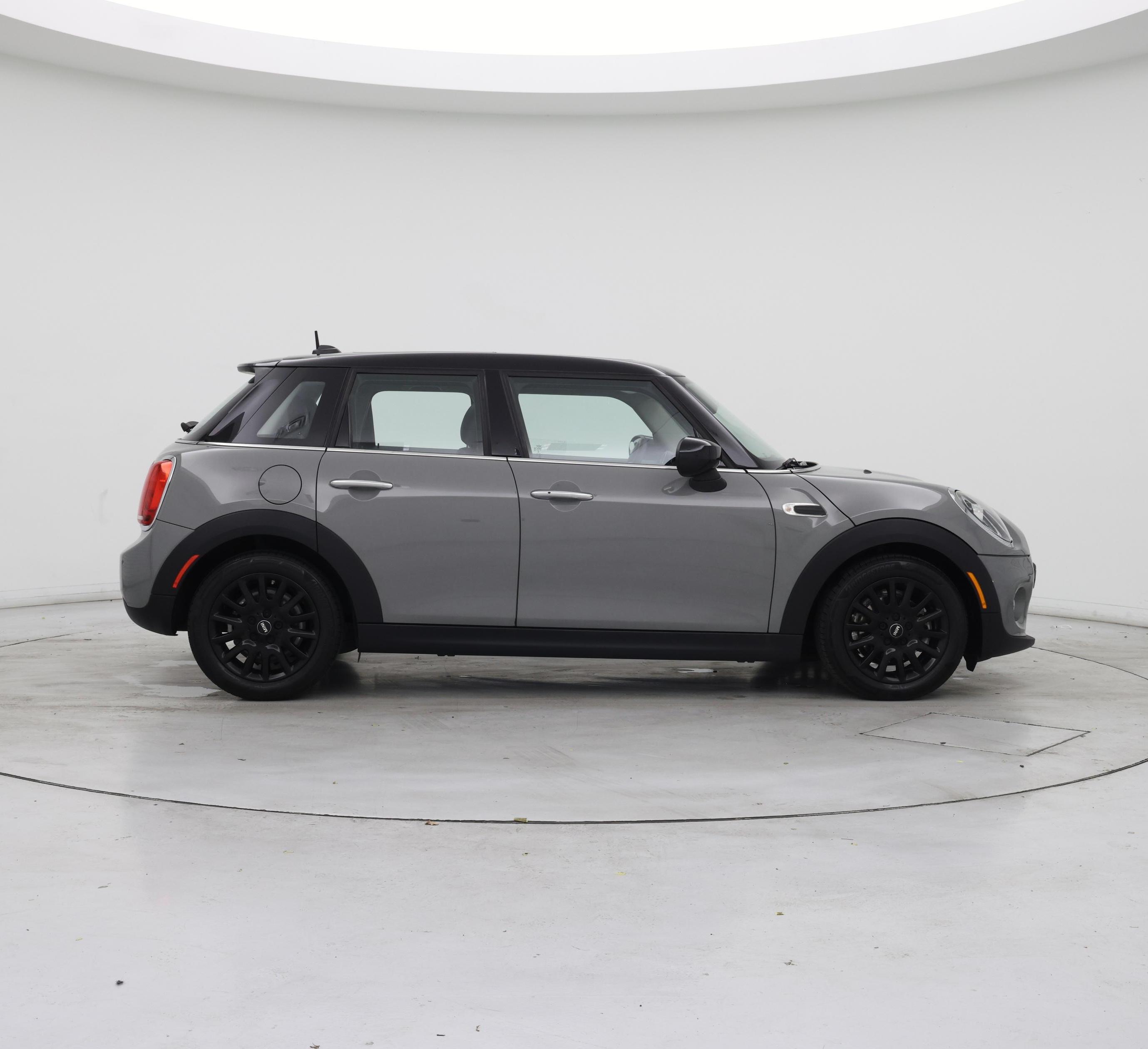 Thumbnail: 2020 MINI Cooper Hardtop - 7