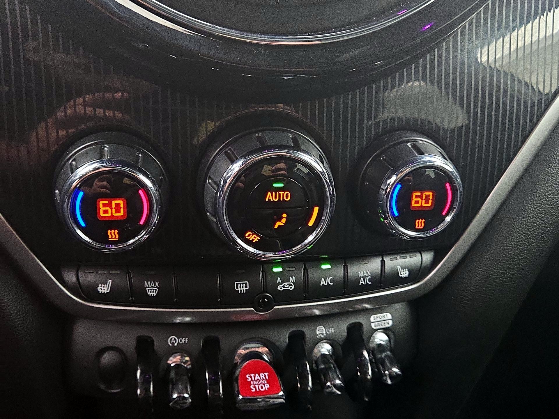Thumbnail: 2020 MINI Cooper Countryman - 17