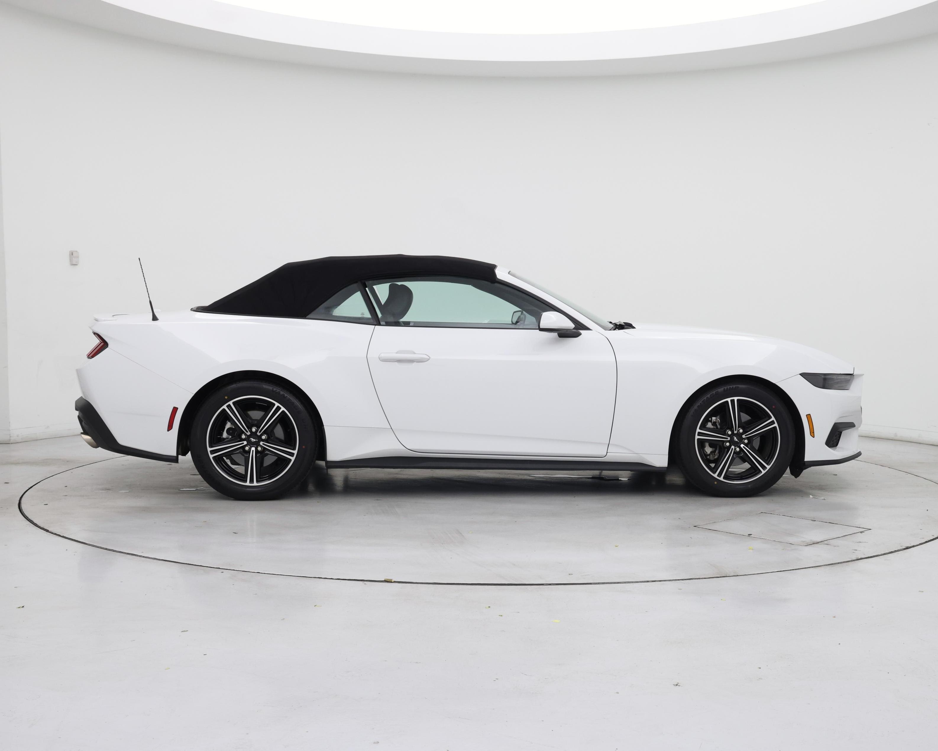Thumbnail: 2025 Ford Mustang - 7