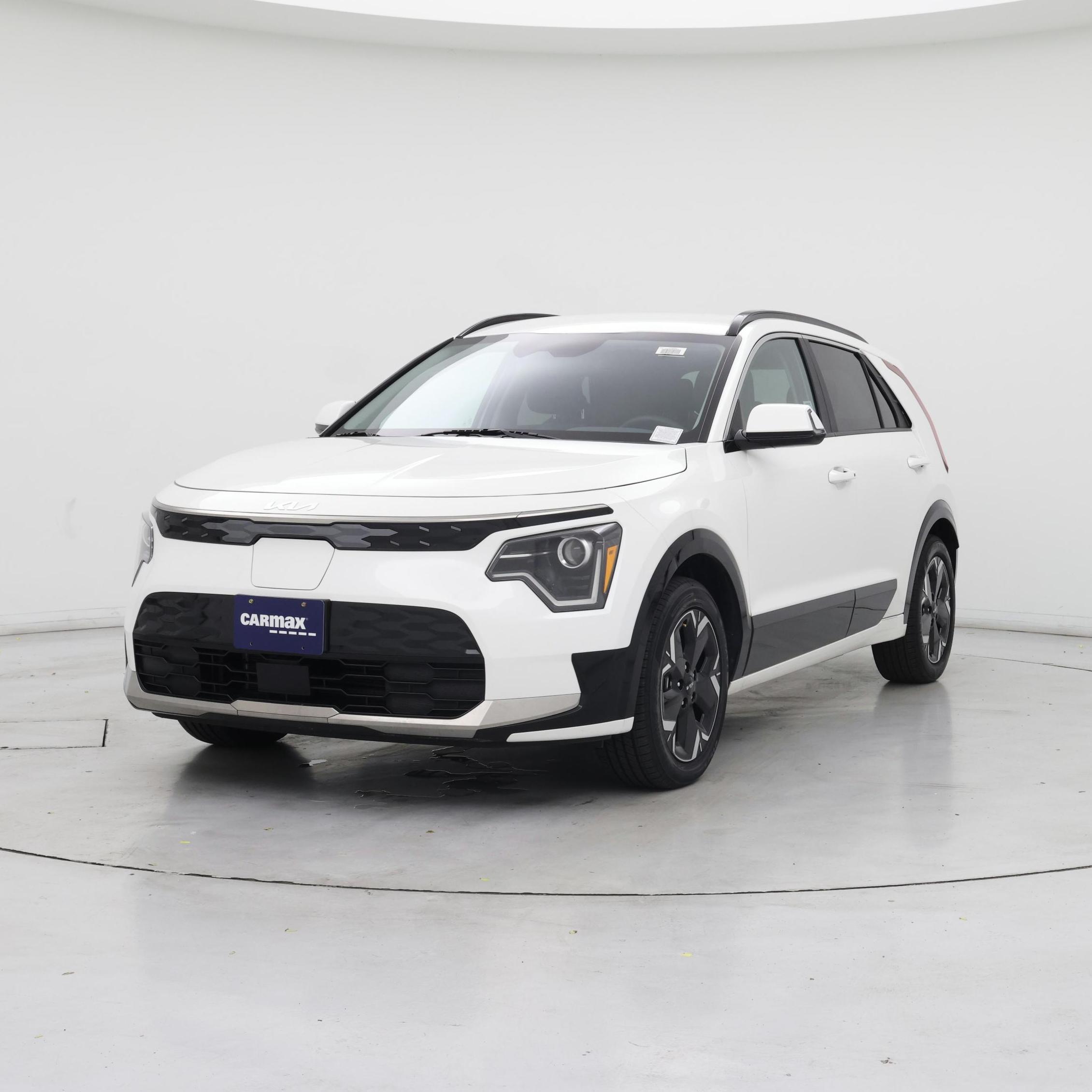 Thumbnail: 2024 Kia Niro - 4