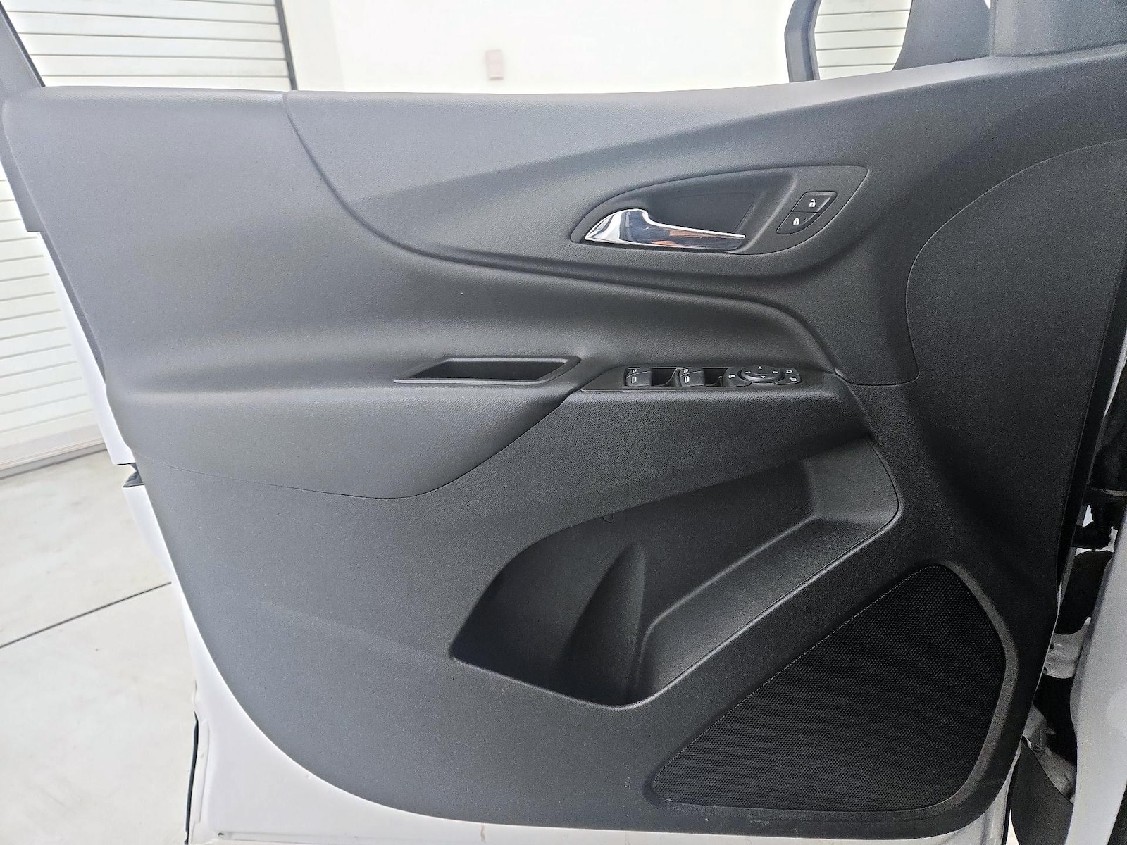 2022 Chevrolet Equinox LT - Photo 13