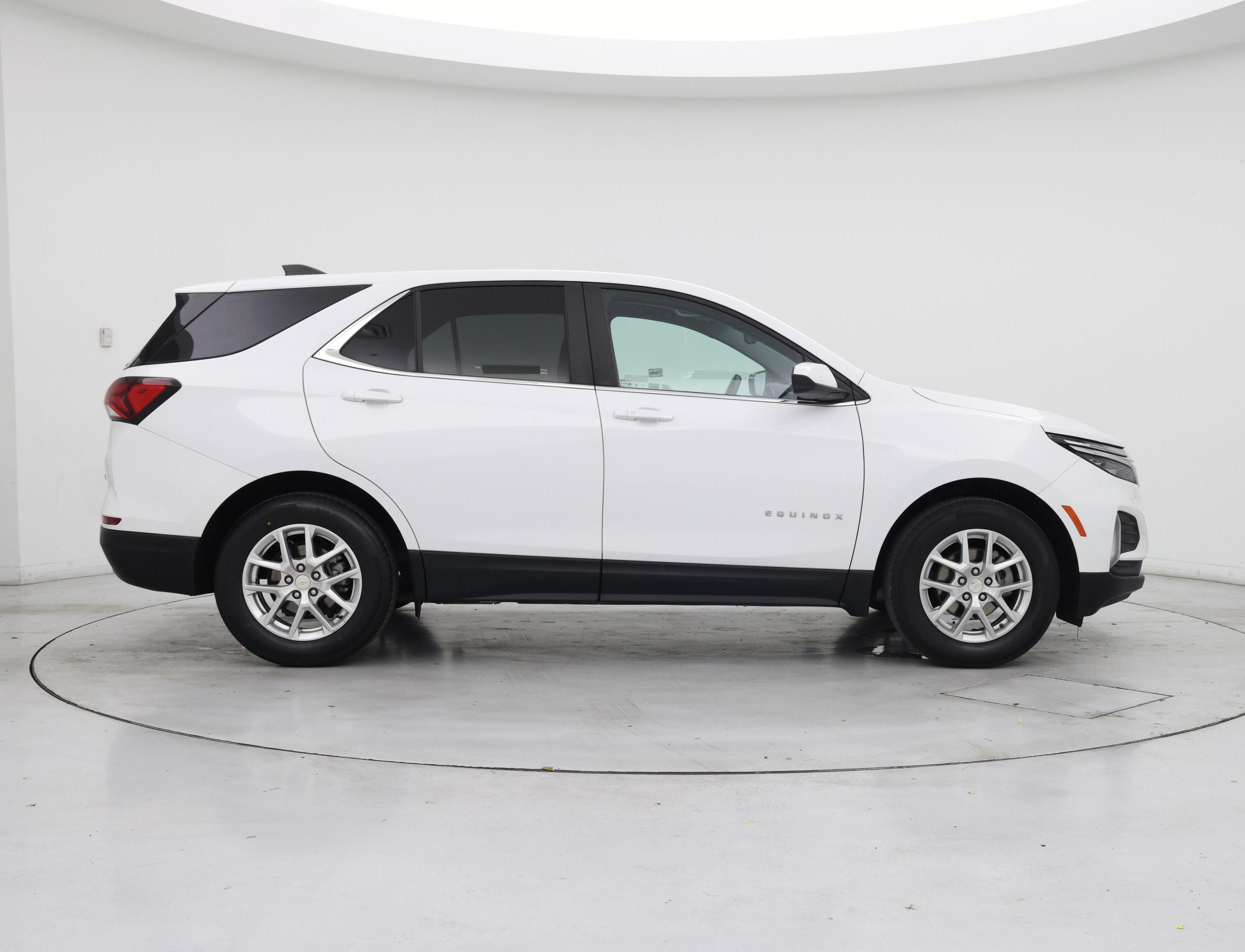 Thumbnail: 2022 Chevrolet Equinox - 7