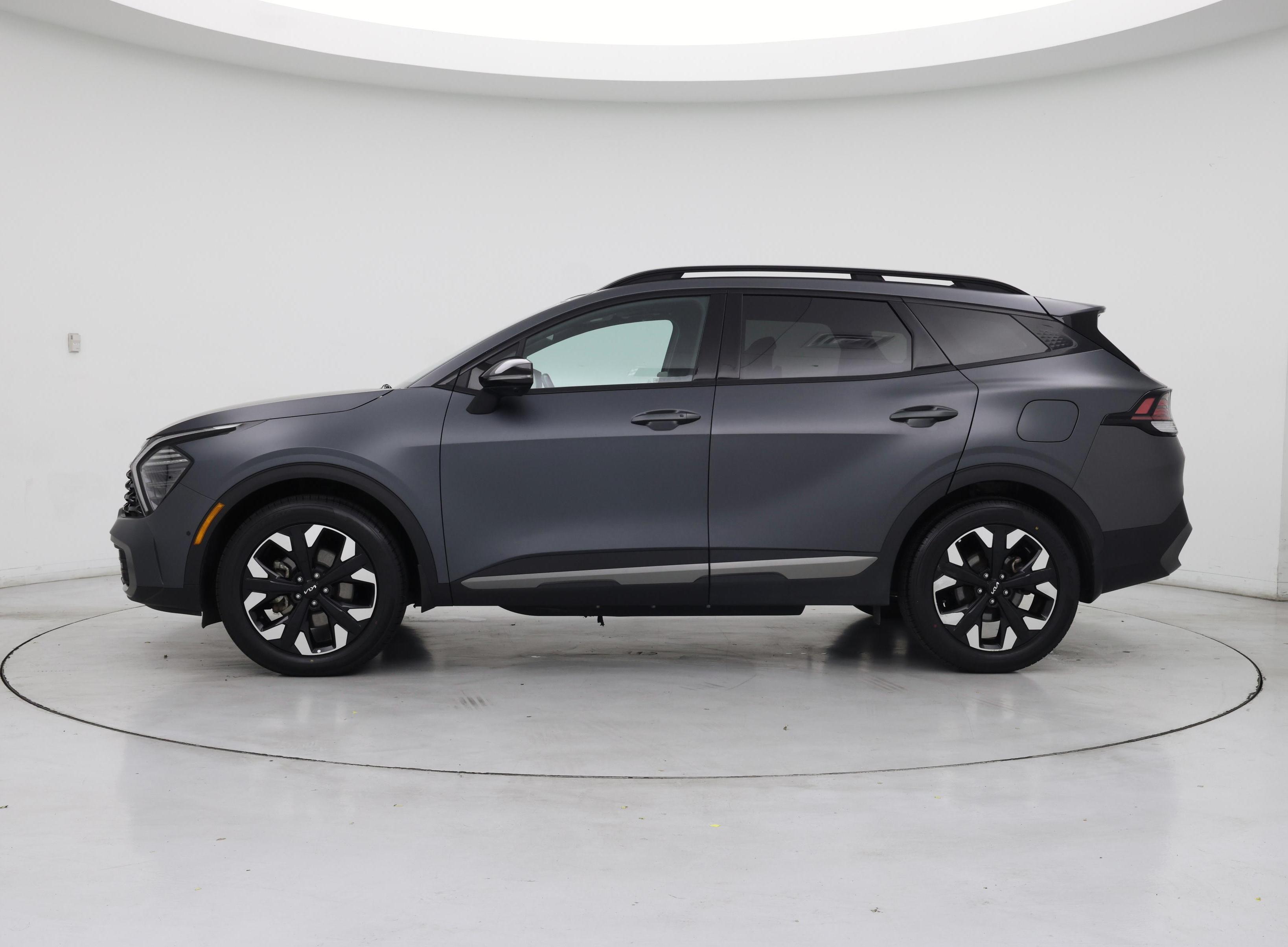 Thumbnail: 2023 Kia Sportage - 3
