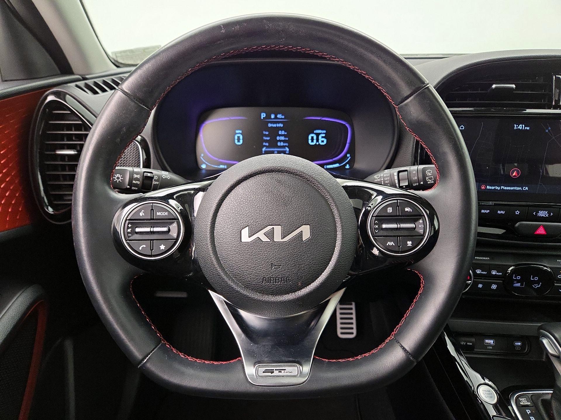 Thumbnail: 2023 Kia Soul - 10