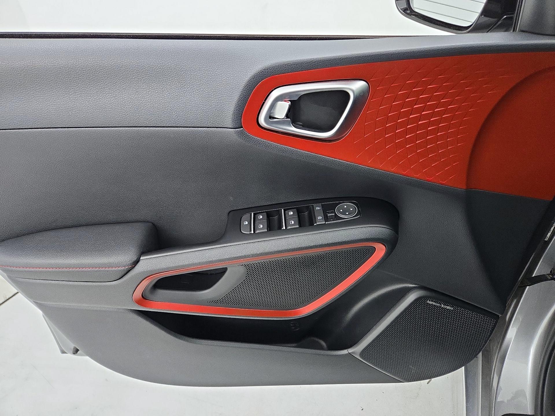 Thumbnail: 2023 Kia Soul - 12