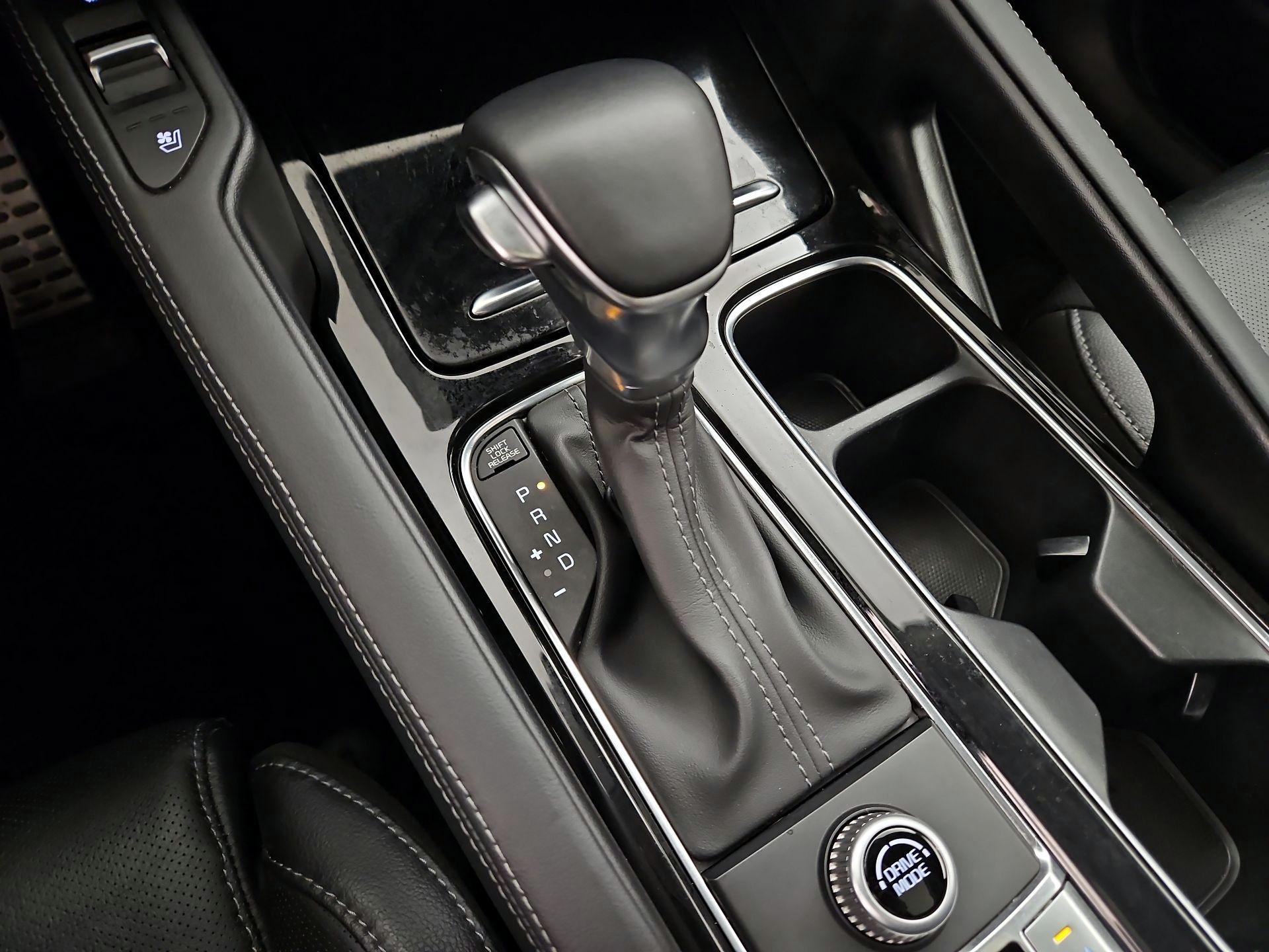 Thumbnail: 2024 Kia Telluride - 18