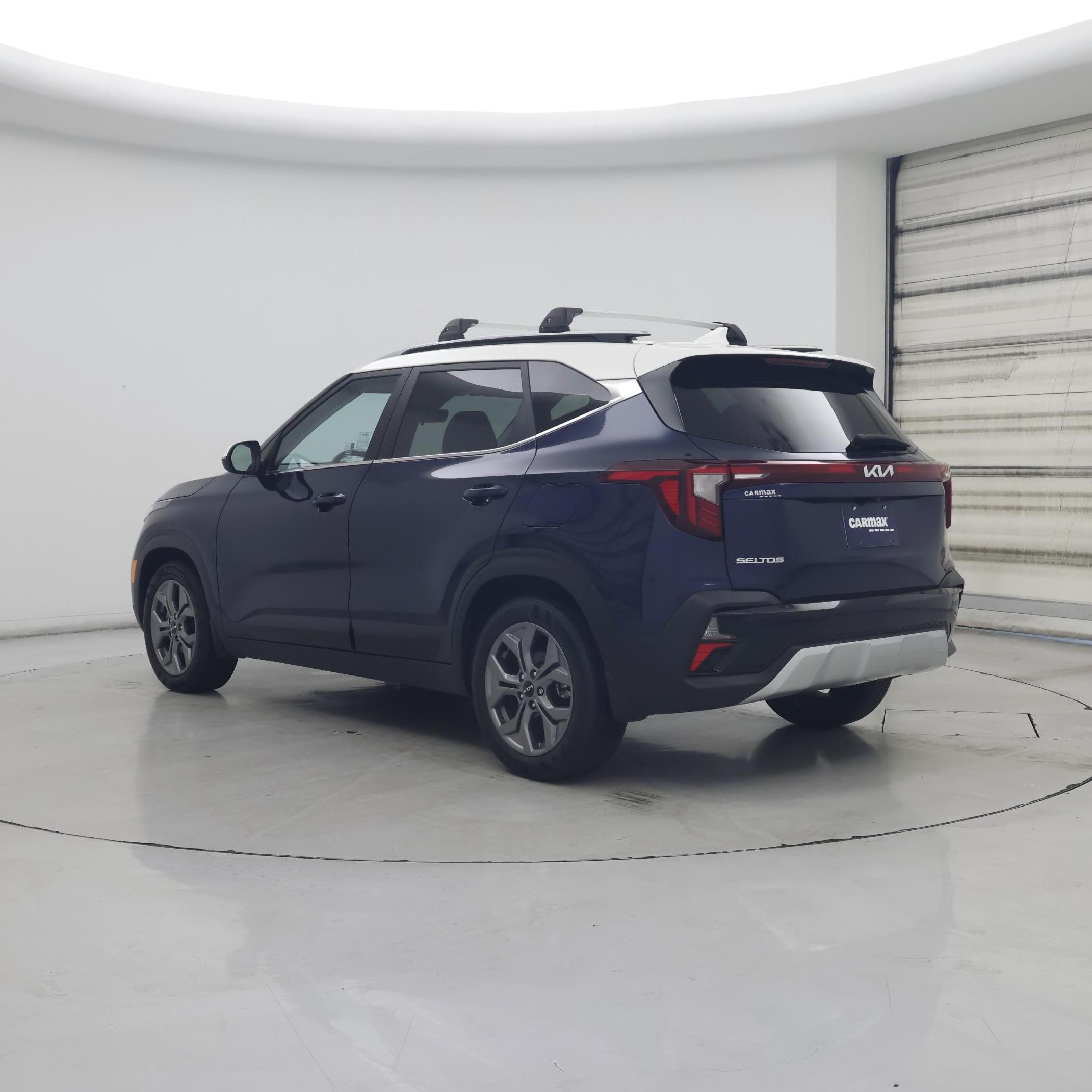 Thumbnail: 2024 Kia Seltos - 2