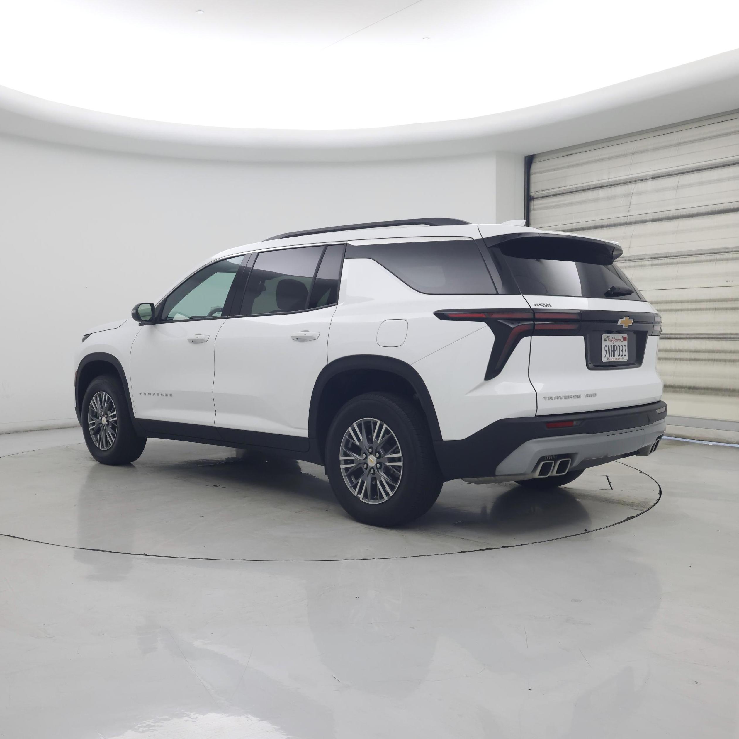 Thumbnail: 2025 Chevrolet Traverse - 2