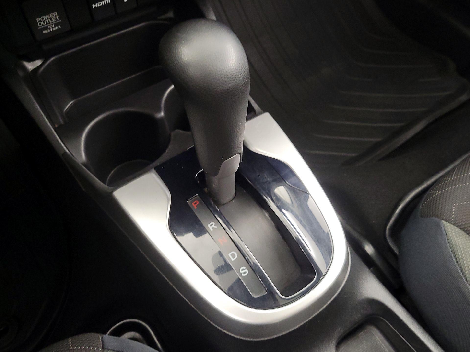 Thumbnail: 2016 Honda Fit - 17