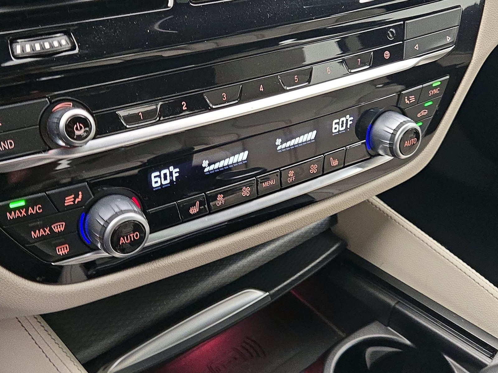2023 BMW 5 Series 540i - Photo 18