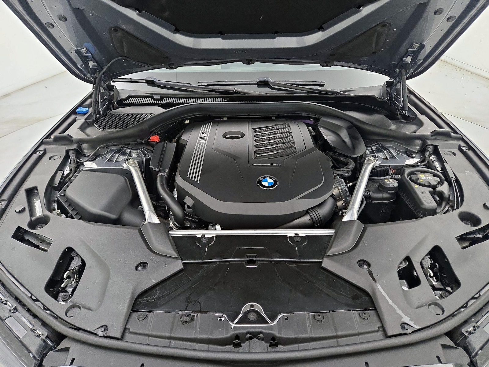 2023 BMW 5 Series 540i - Photo 23
