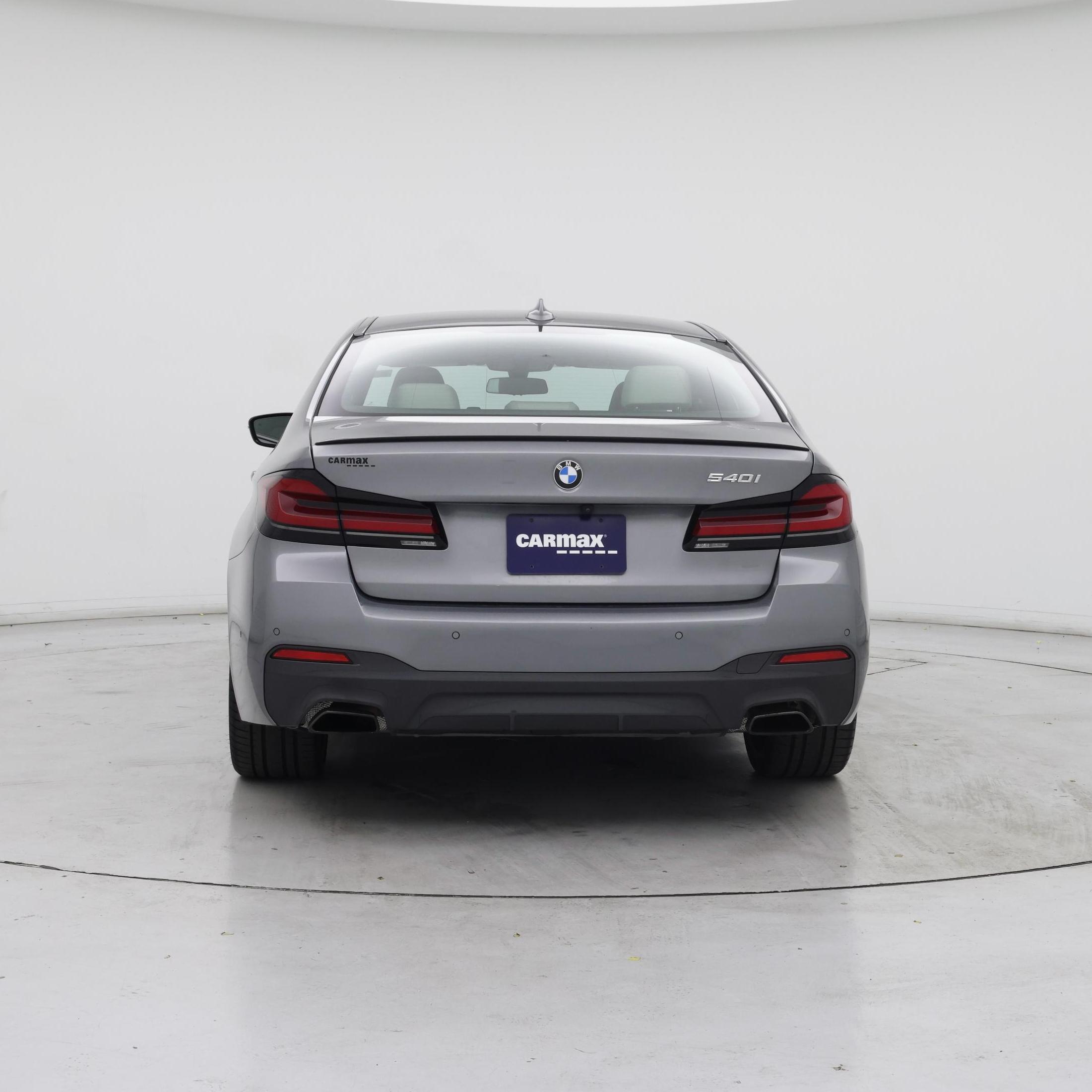 Thumbnail: 2023 BMW 5 Series - 6