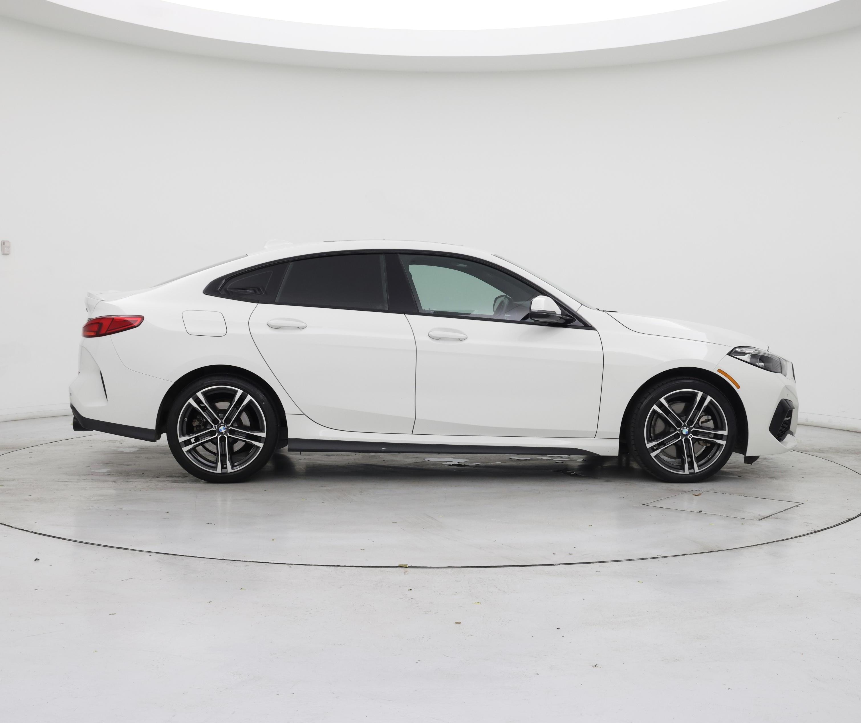 Thumbnail: 2023 BMW 2 Series - 7