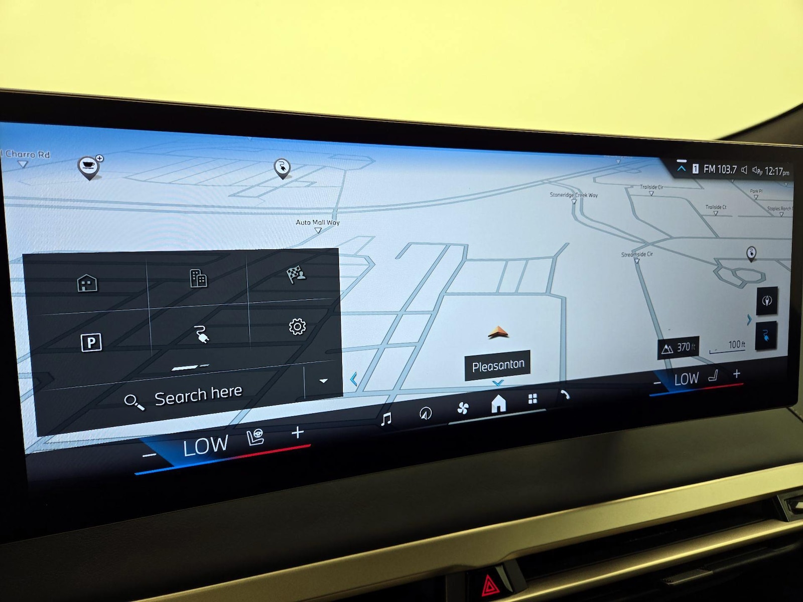 2024 BMW iX Base - Photo 15