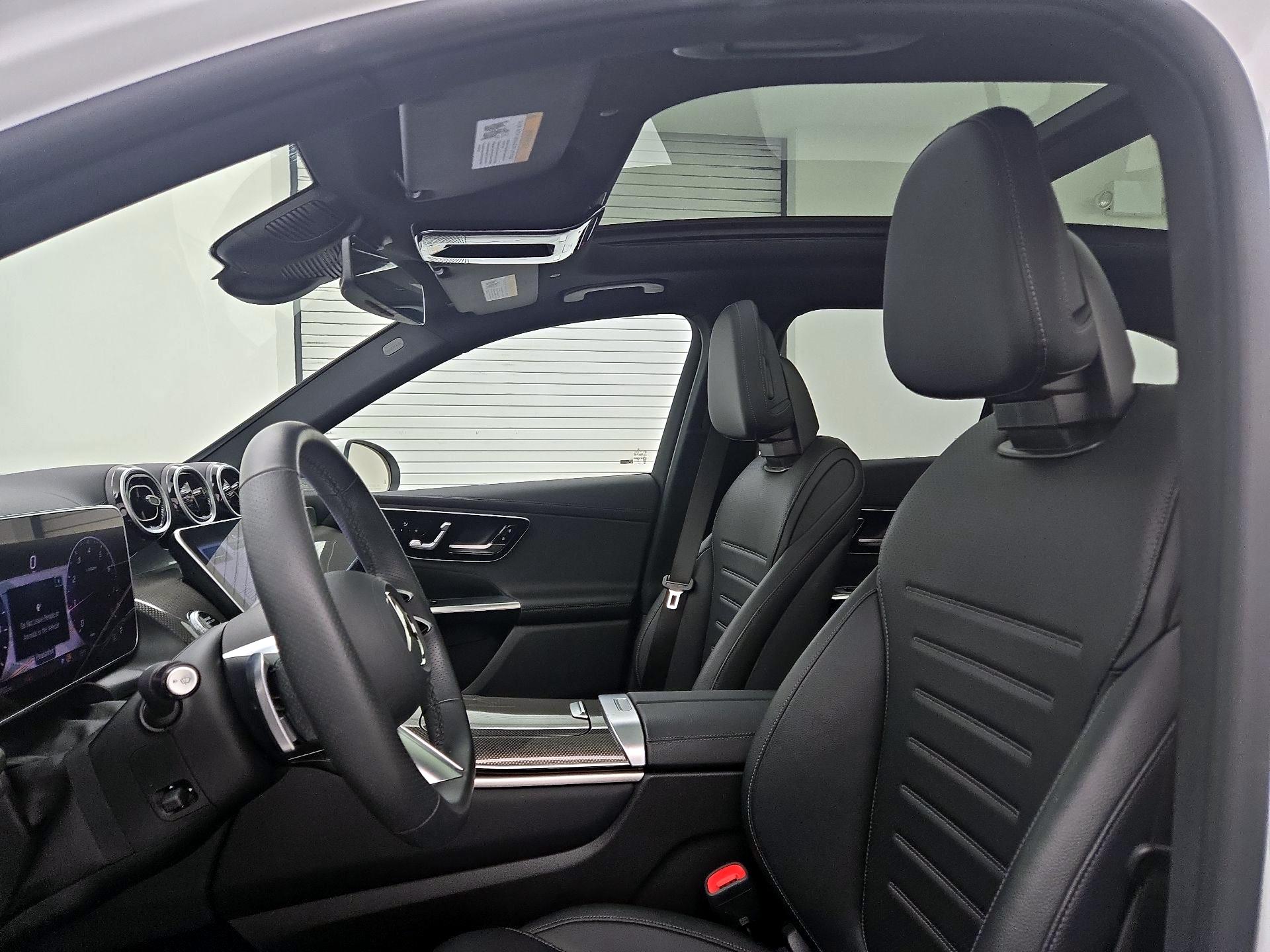 Thumbnail: 2024 Mercedes-Benz GLC - 19