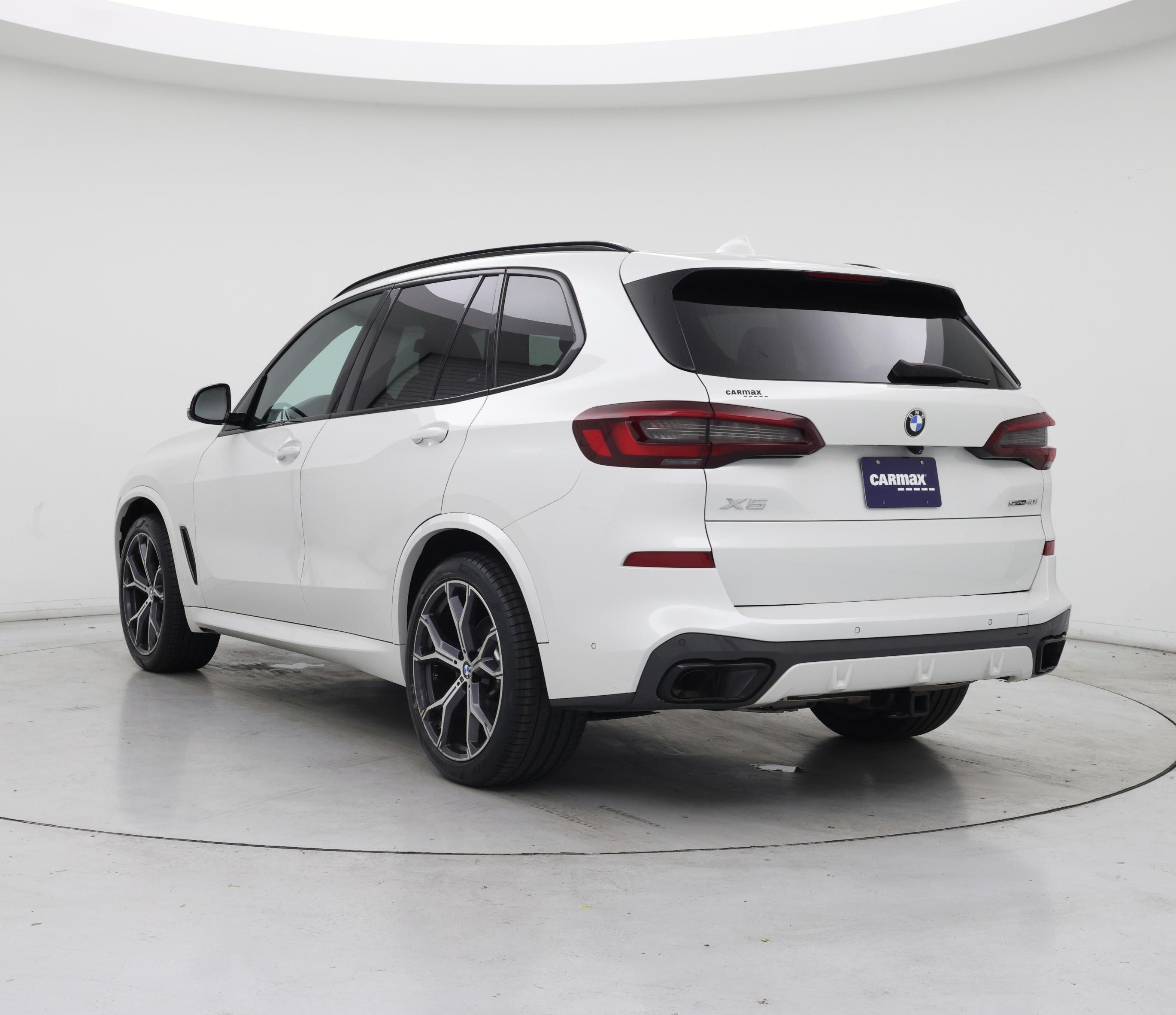 Thumbnail: 2022 BMW X5 - 2