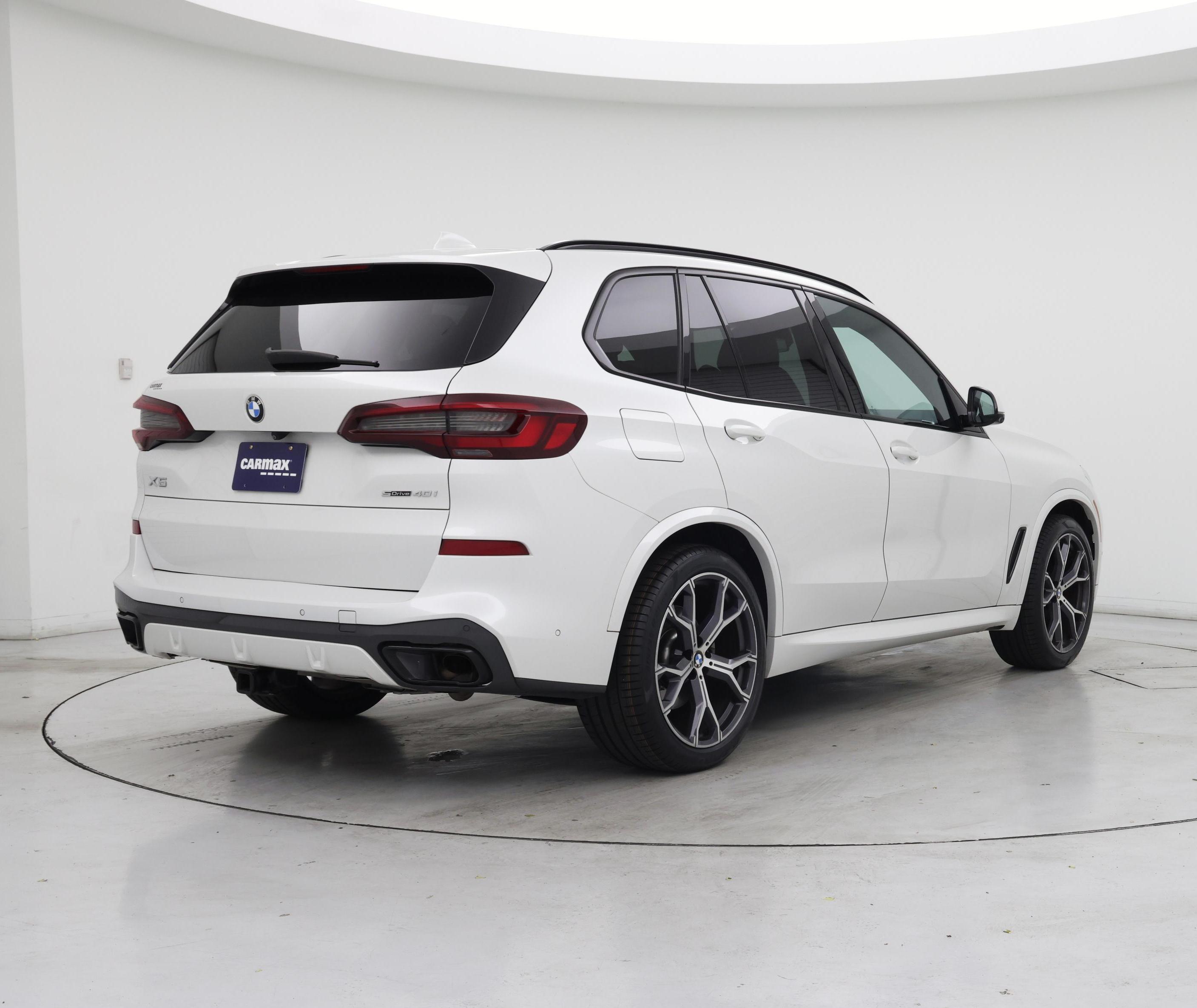 Thumbnail: 2022 BMW X5 - 8