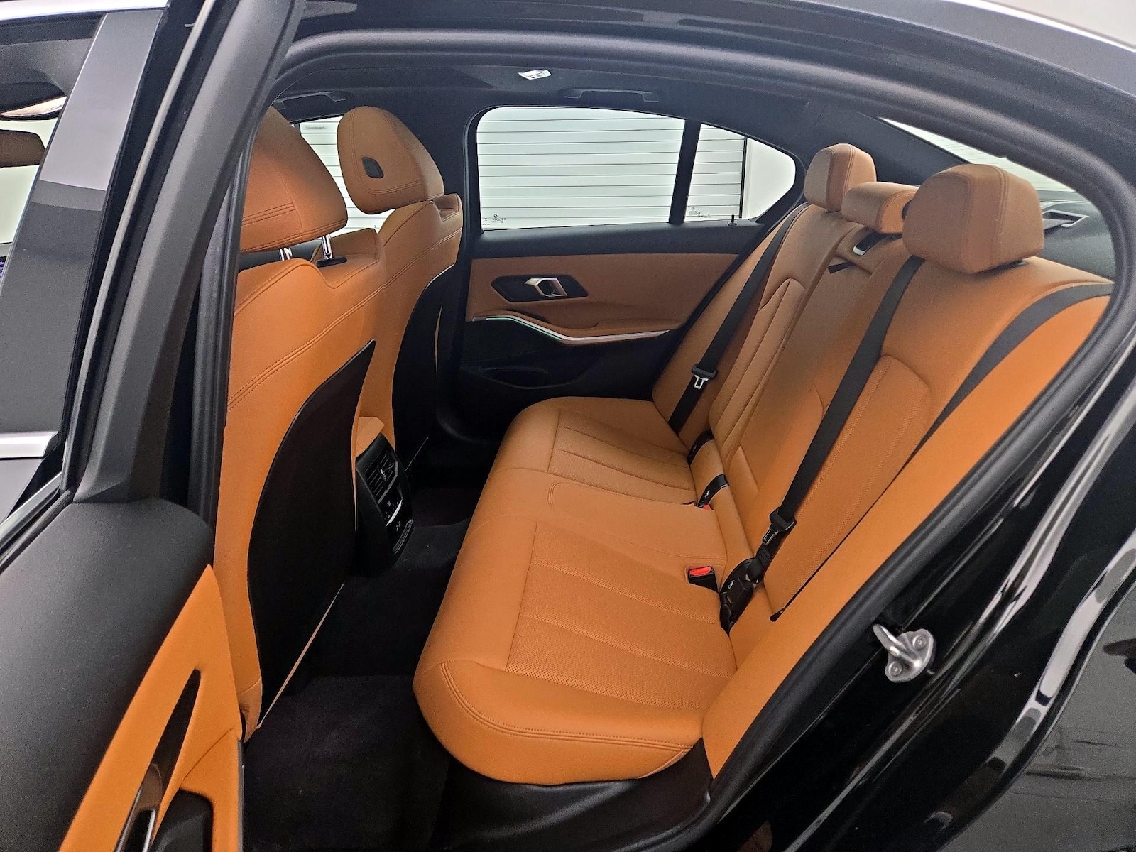 2024 BMW 3 Series 330i - Photo 21
