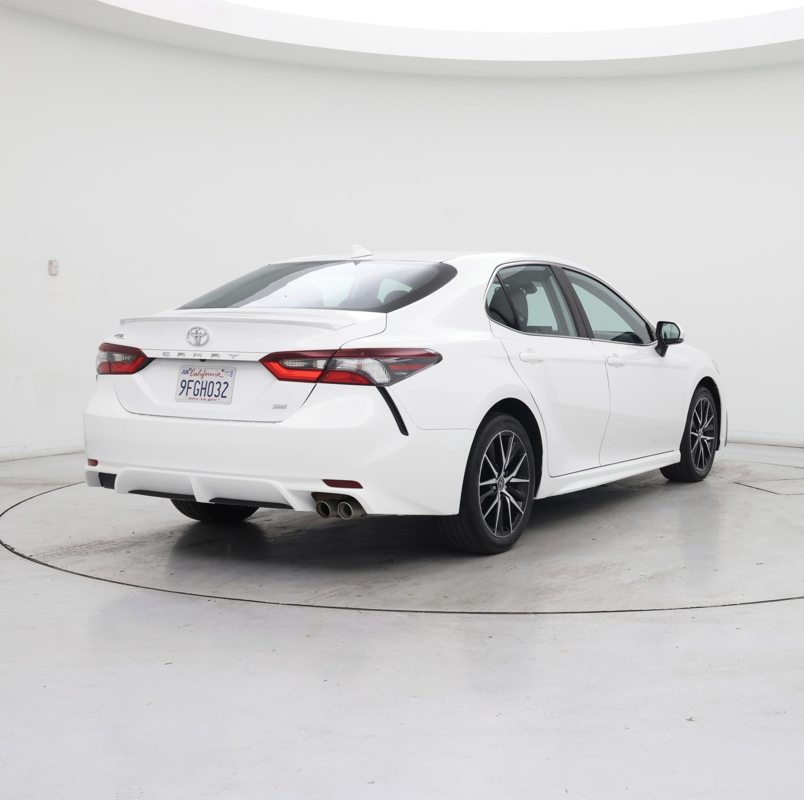 Thumbnail: 2023 Toyota Camry - 8