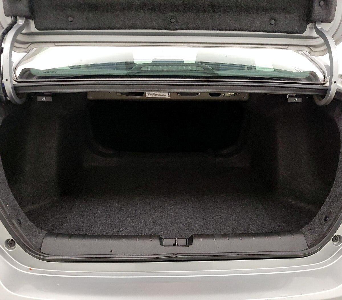 Trunk/Cargo (Seats Up)