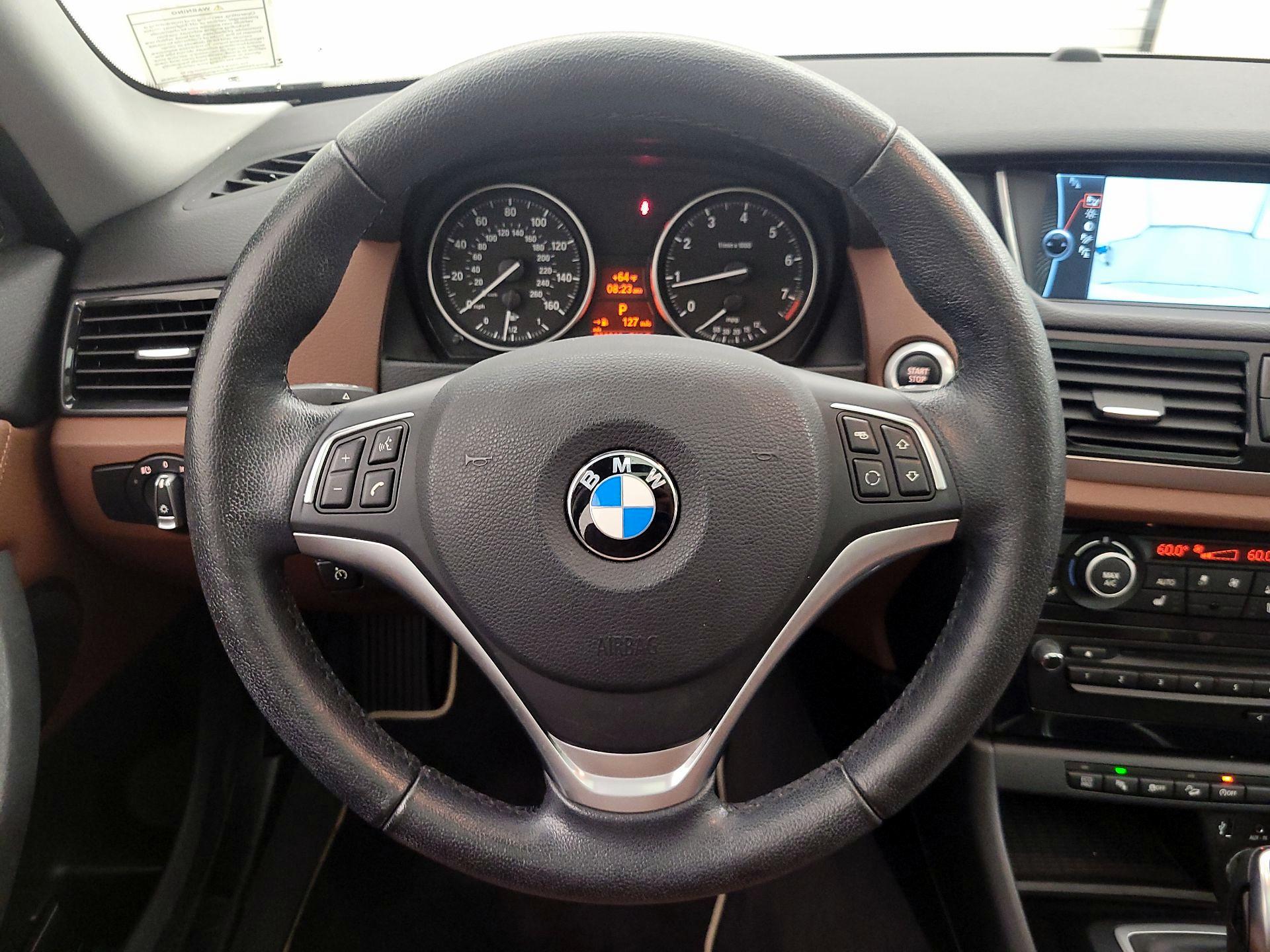 Thumbnail: 2015 BMW X1 - 10