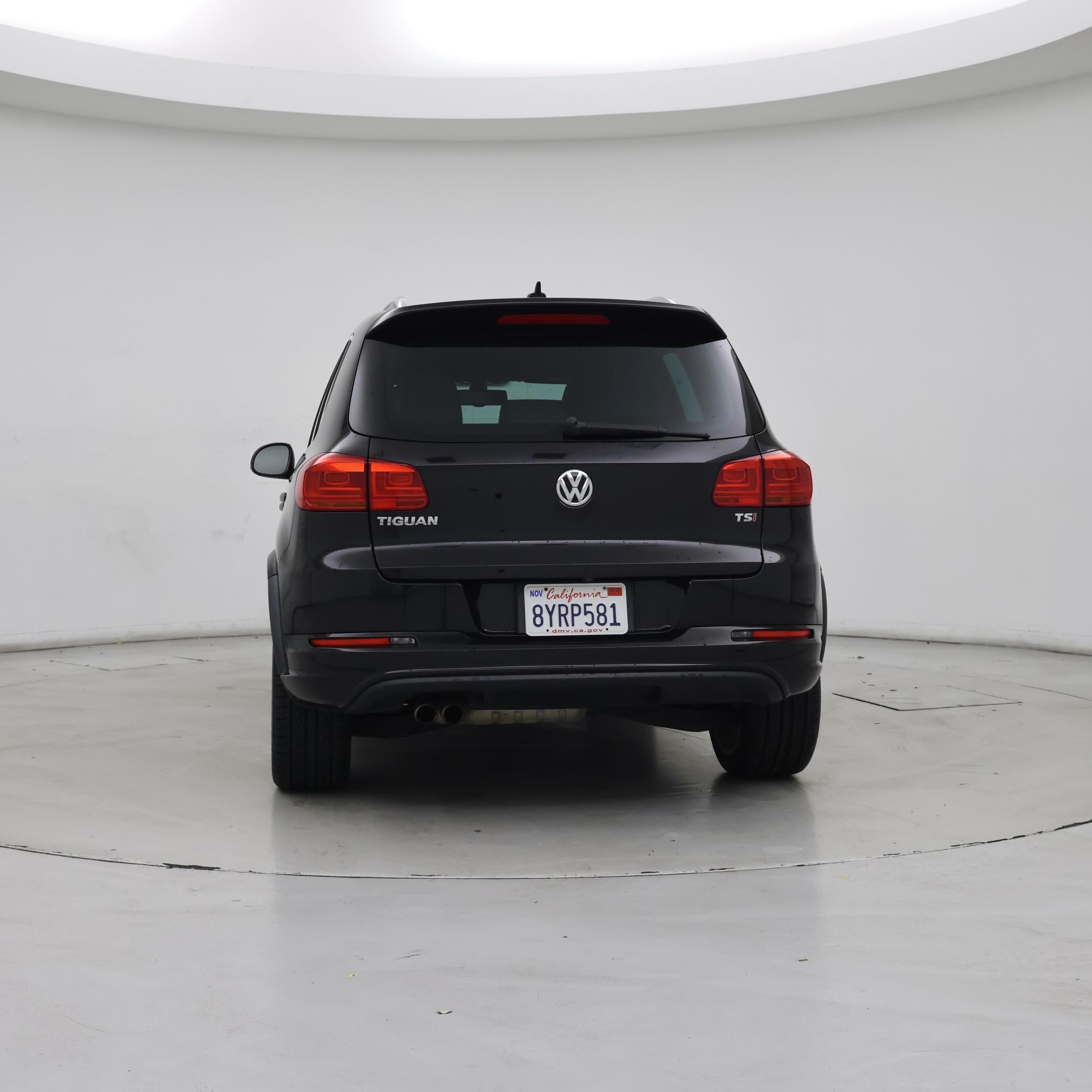Thumbnail: 2016 Volkswagen Tiguan - 6