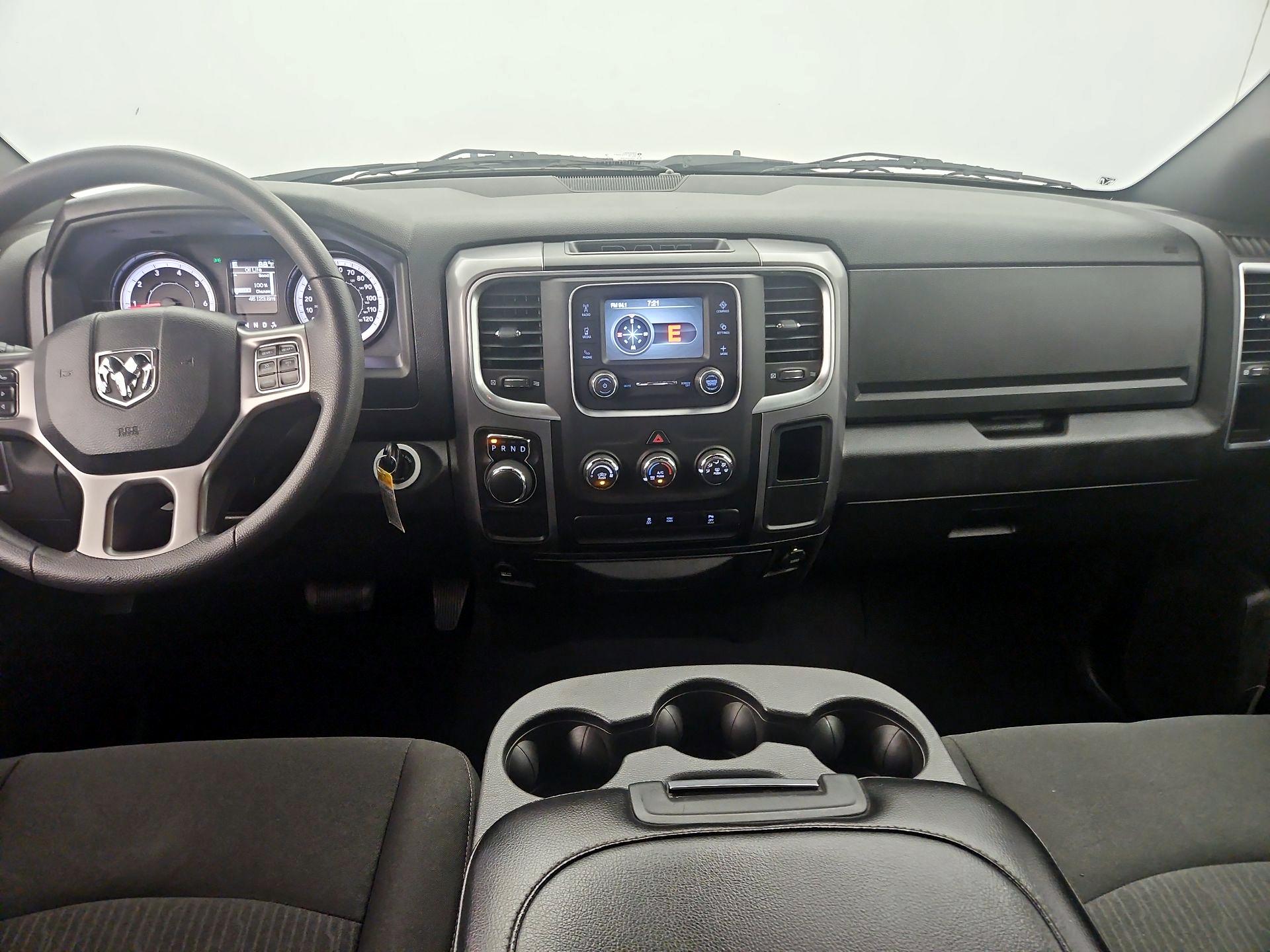 Thumbnail: 2024 RAM 1500 Classic - 9