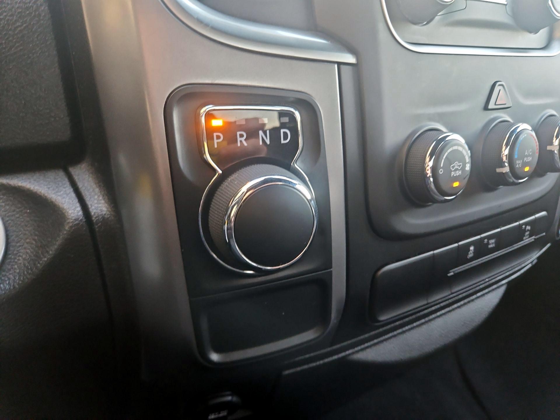 Thumbnail: 2024 RAM 1500 Classic - 18