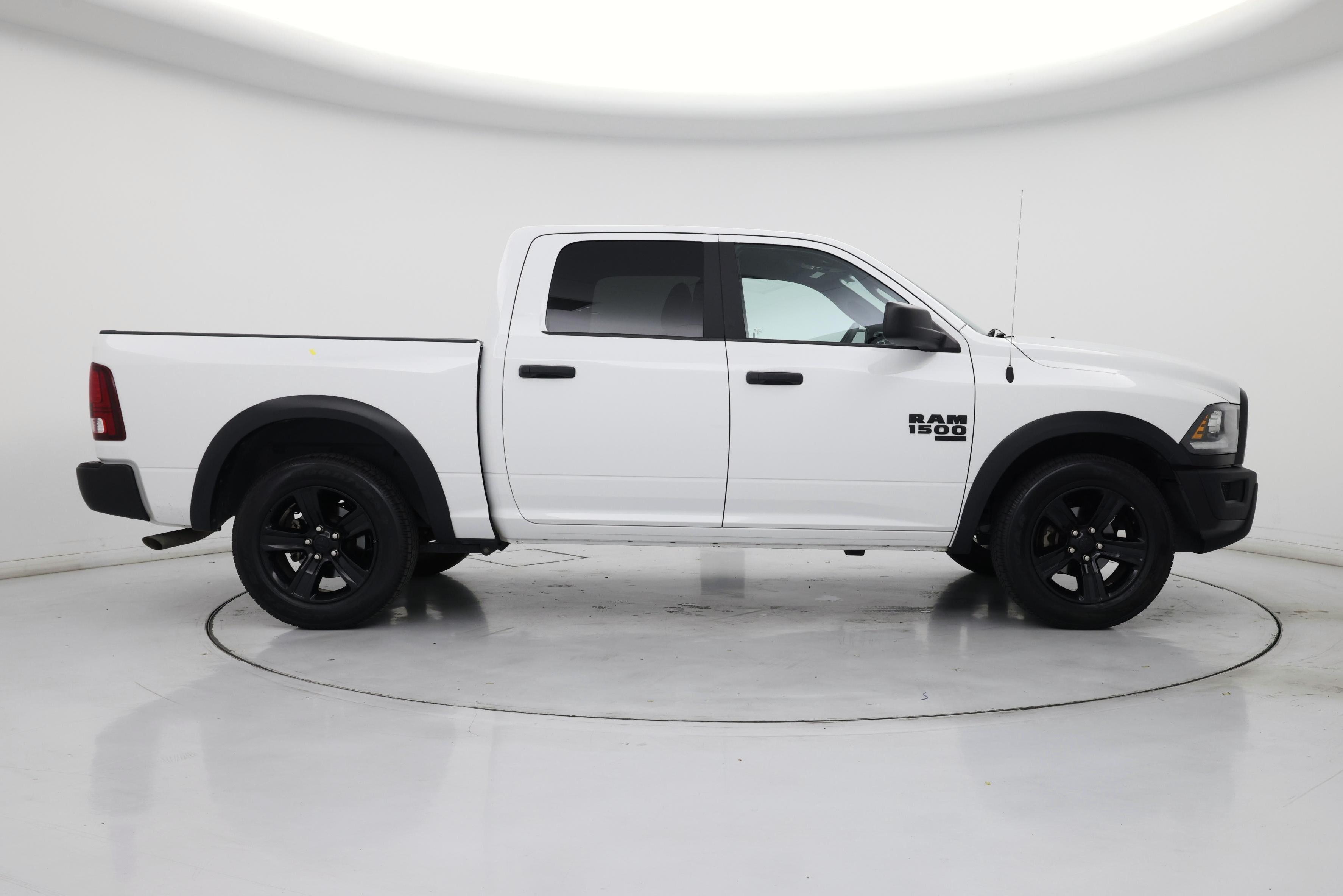 Thumbnail: 2024 RAM 1500 Classic - 7