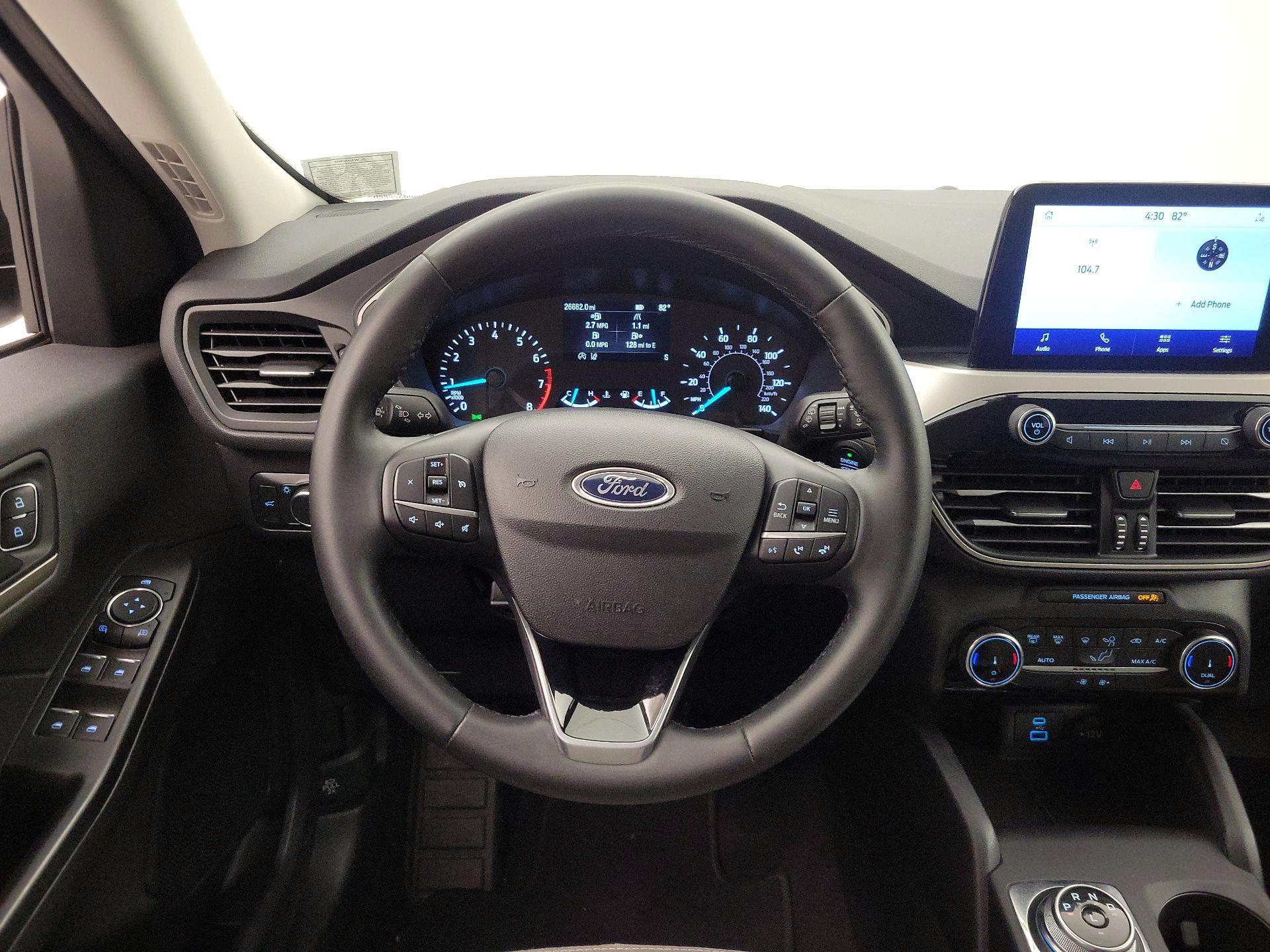 Thumbnail: 2022 Ford Escape - 10