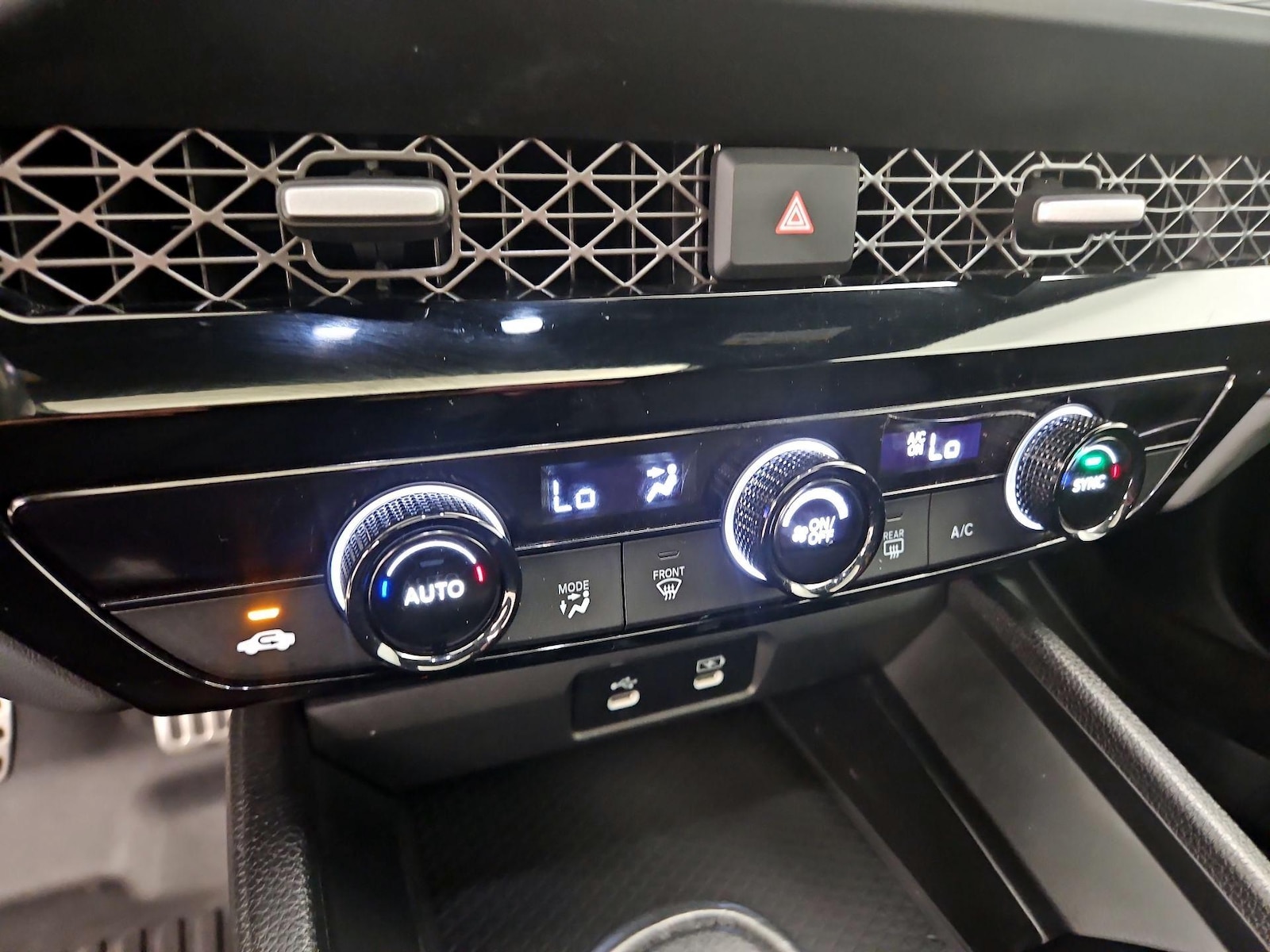 2023 Honda Accord Hybrid Sport - Photo 16