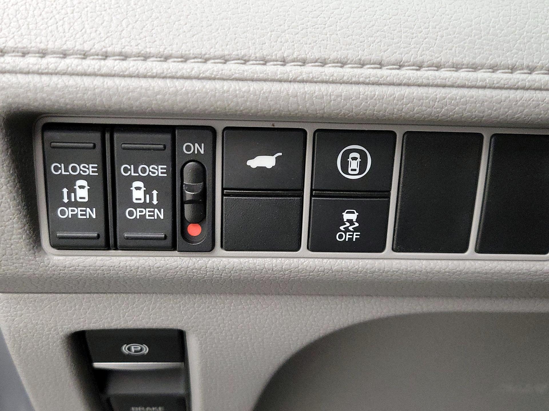 Thumbnail: 2024 Honda Odyssey - 13