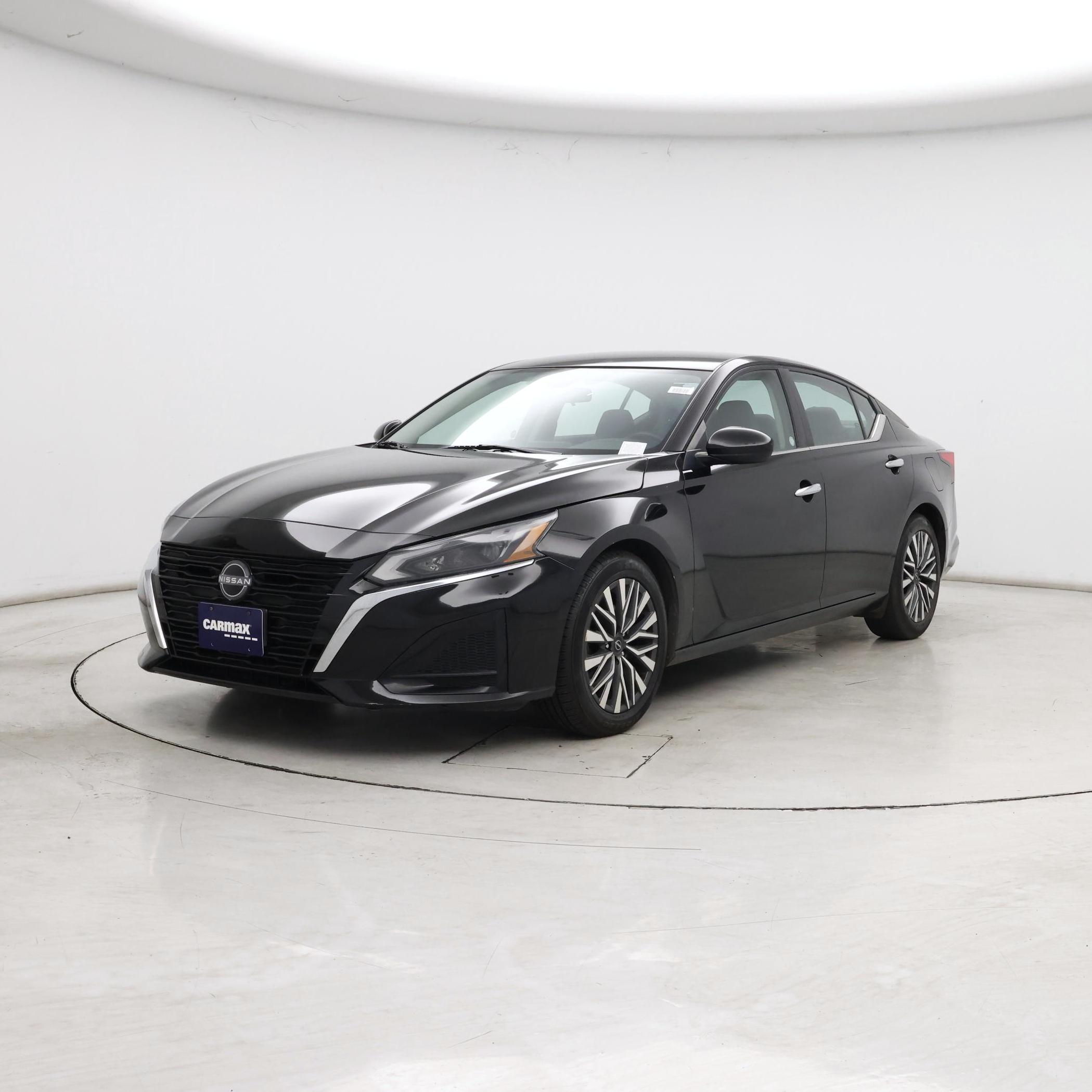 Thumbnail: 2023 Nissan Altima - 4