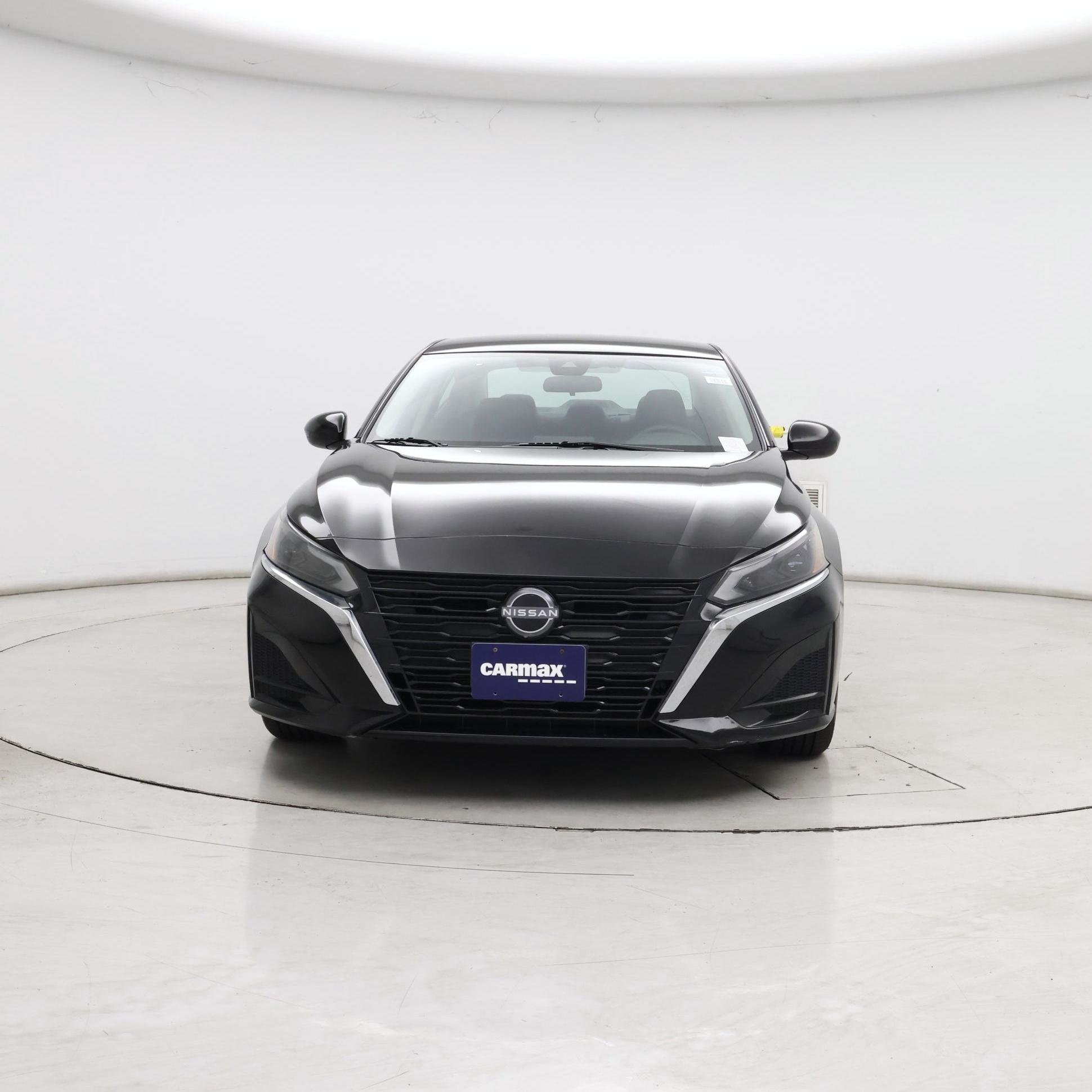 Thumbnail: 2023 Nissan Altima - 5