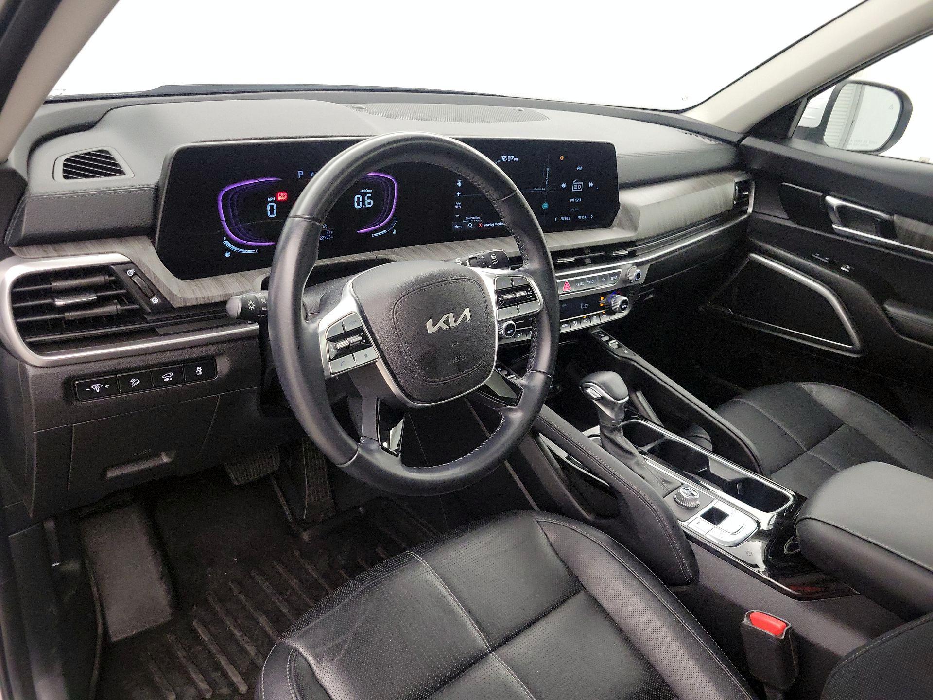 Thumbnail: 2024 Kia Telluride - 9