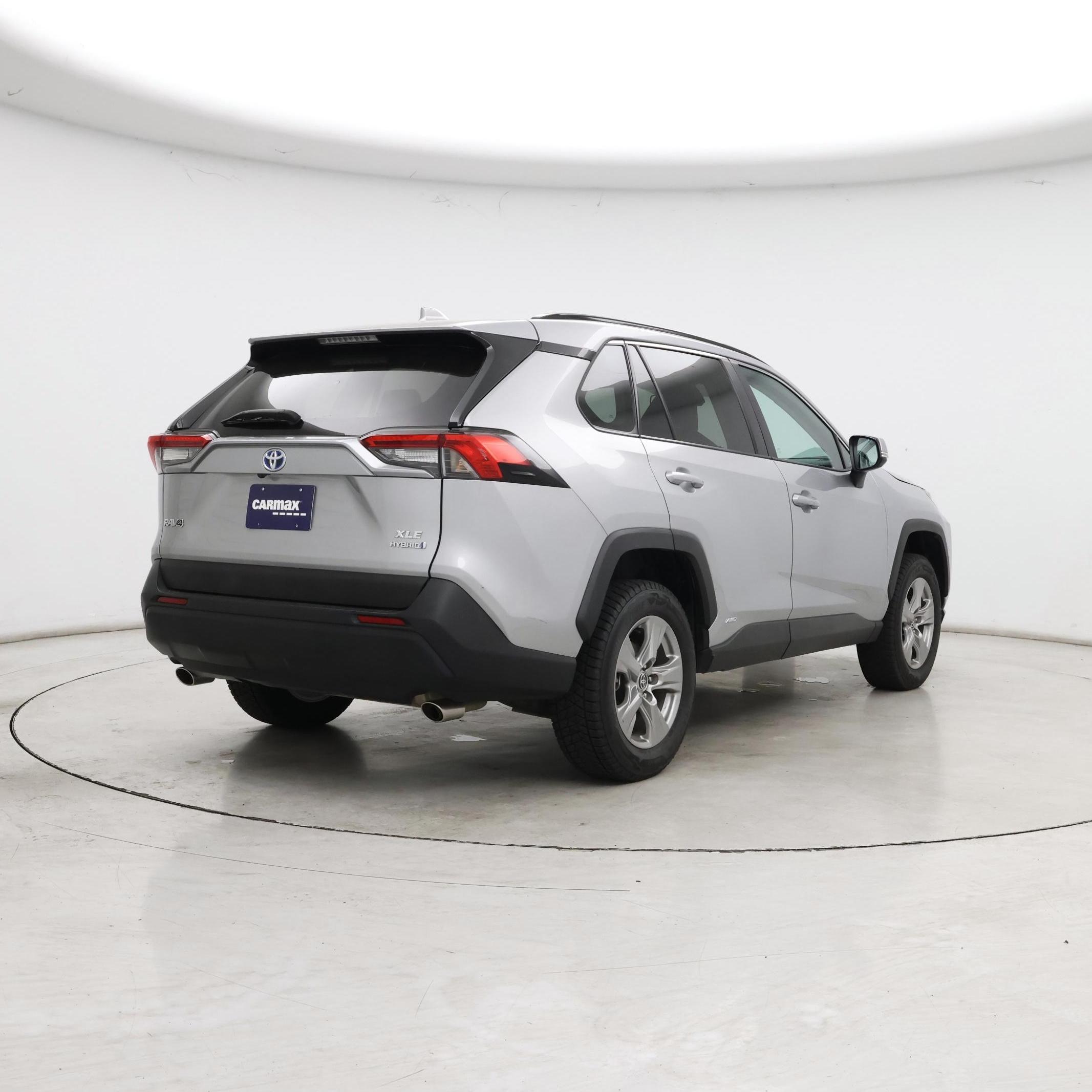 Thumbnail: 2024 Toyota RAV4 - 8