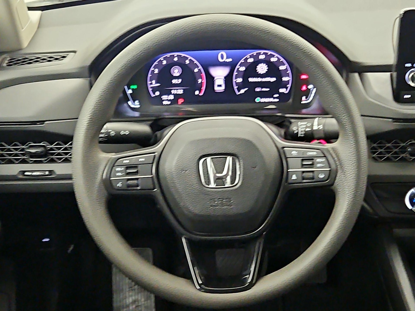 2023 Honda Accord LX - Photo 11