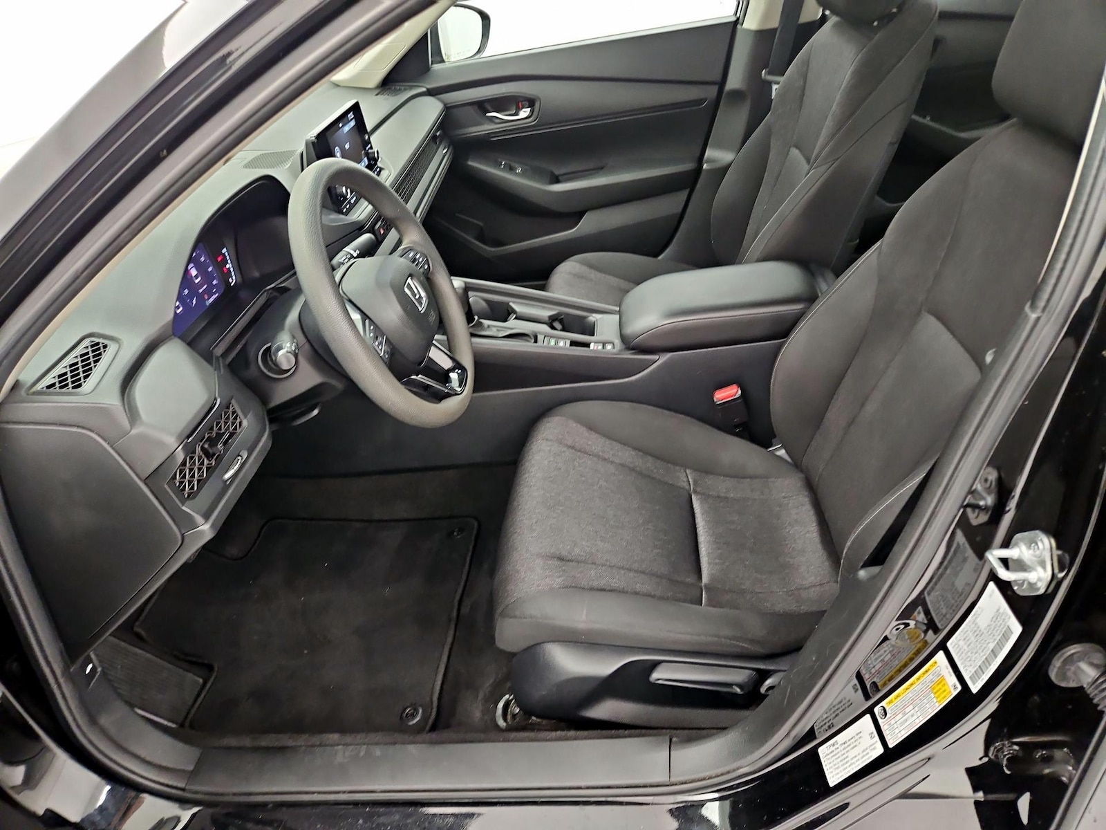 2023 Honda Accord LX - Photo 12
