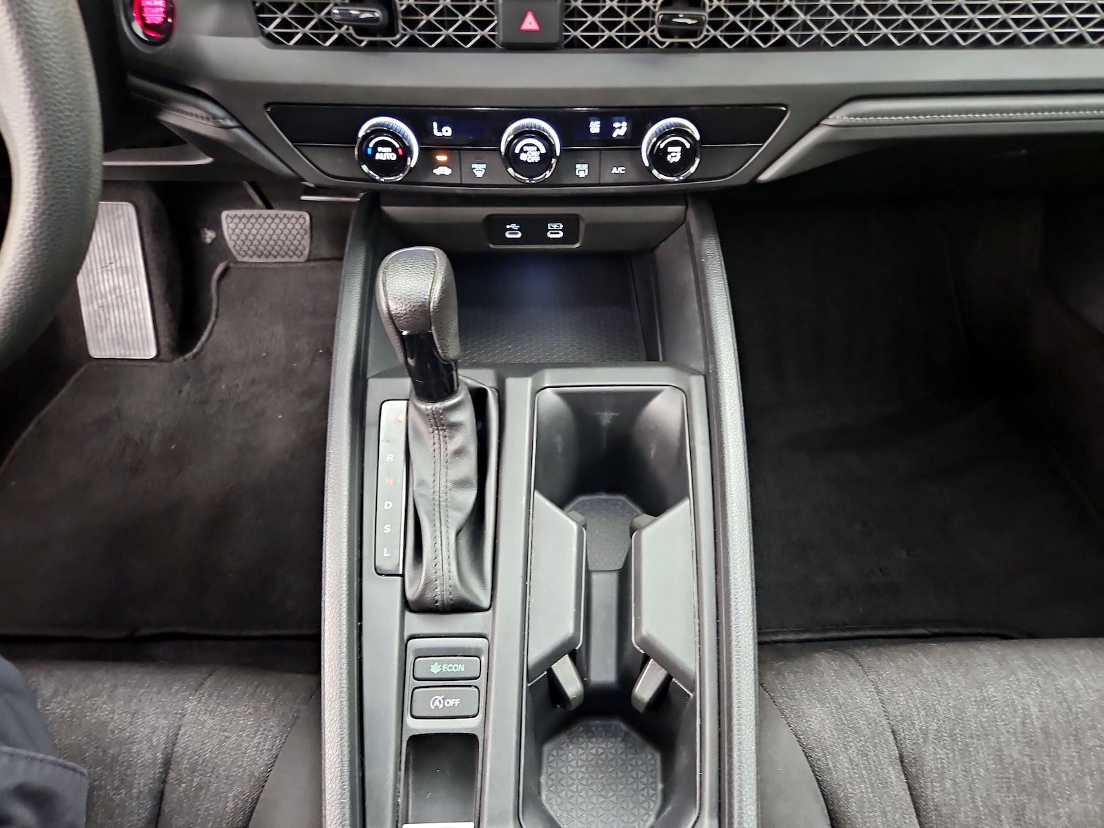 2023 Honda Accord LX - Photo 17