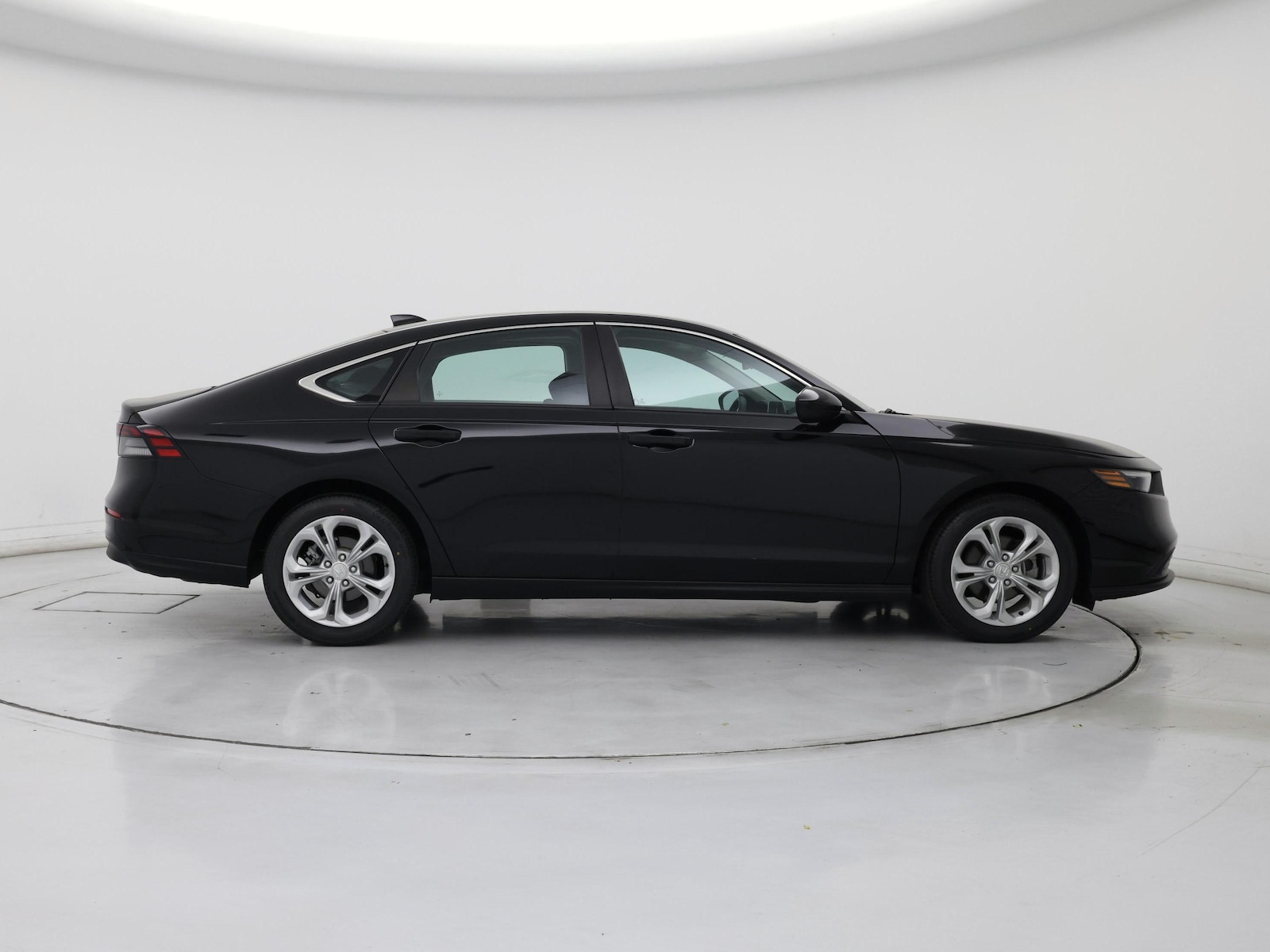 2023 Honda Accord LX - Photo 8