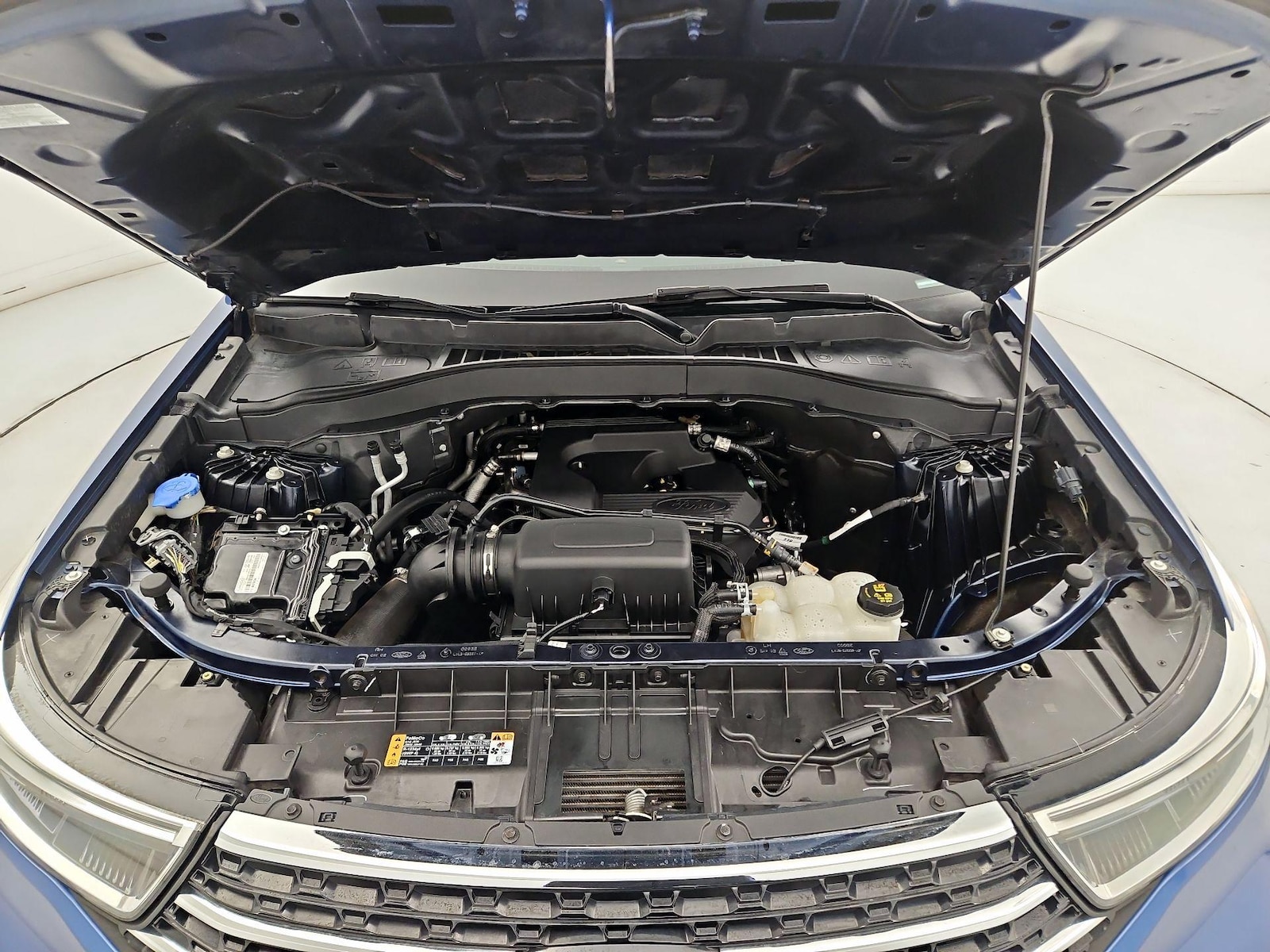 2020 Ford Explorer XLT - Photo 25
