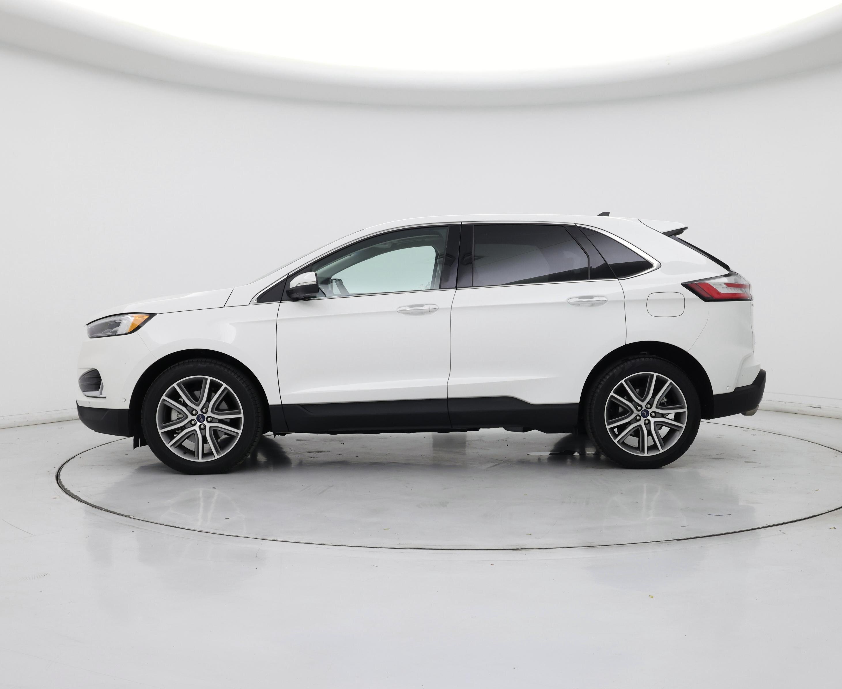 Thumbnail: 2020 Ford Edge - 3