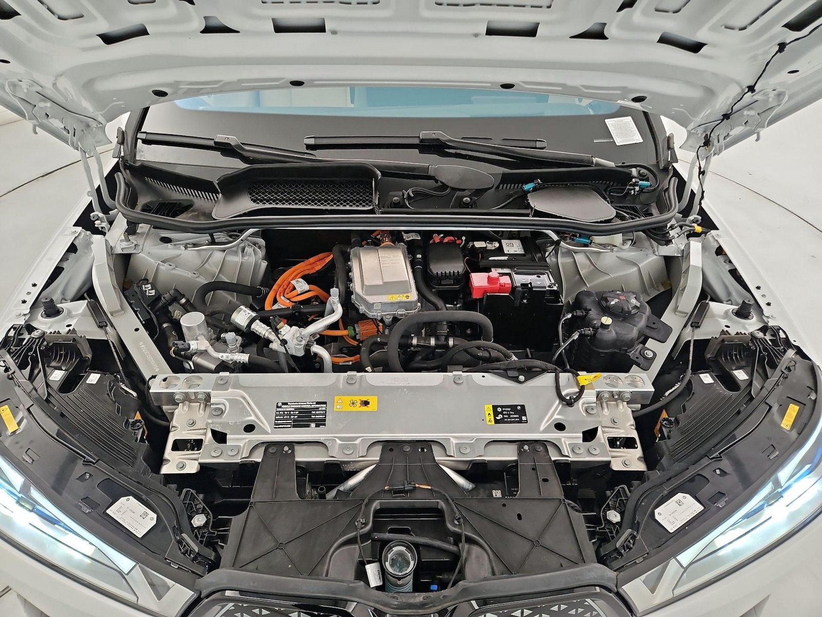 2024 BMW iX Base - Photo 25