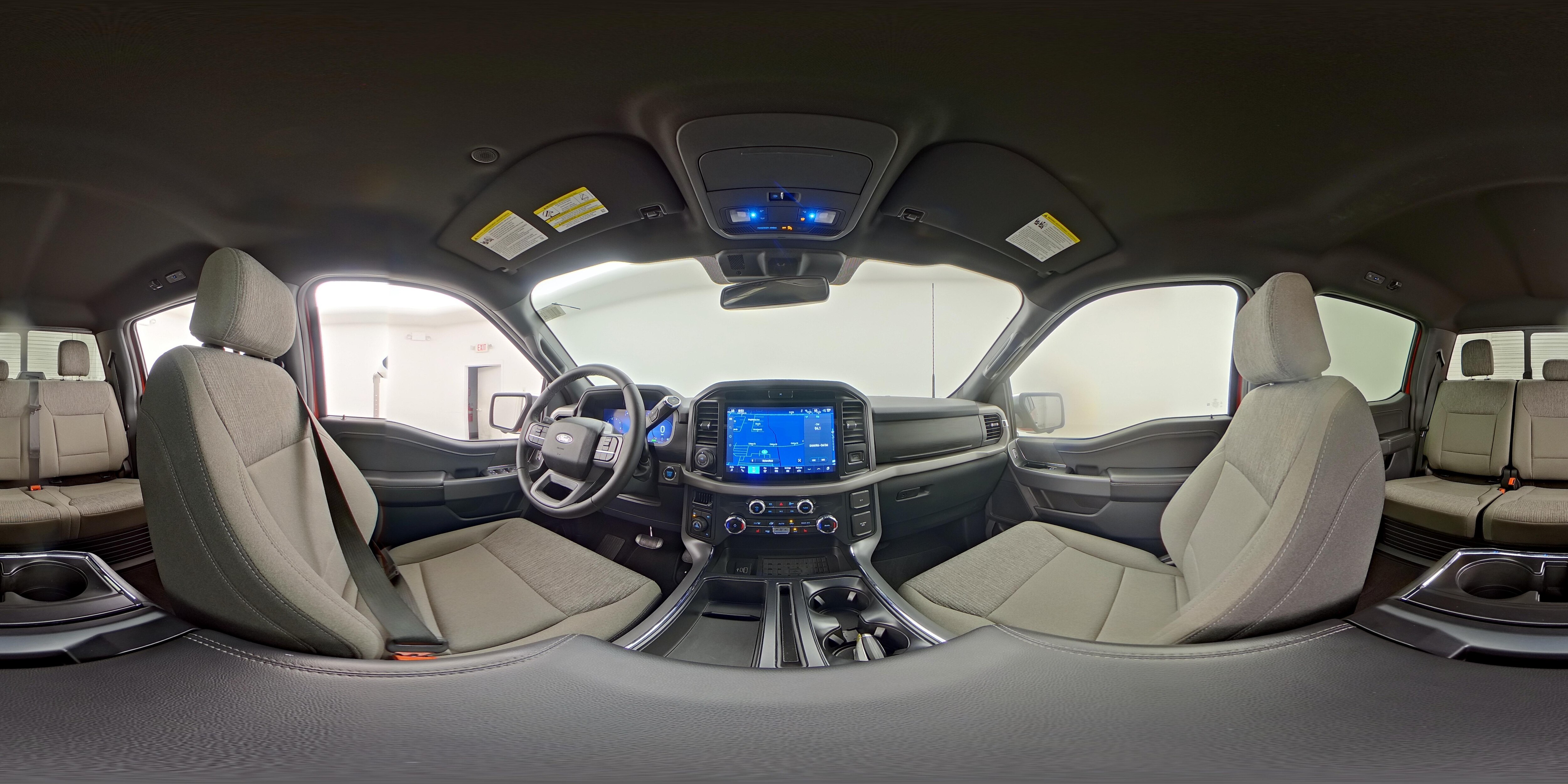 2025 Ford F-150 XLT - Photo 20